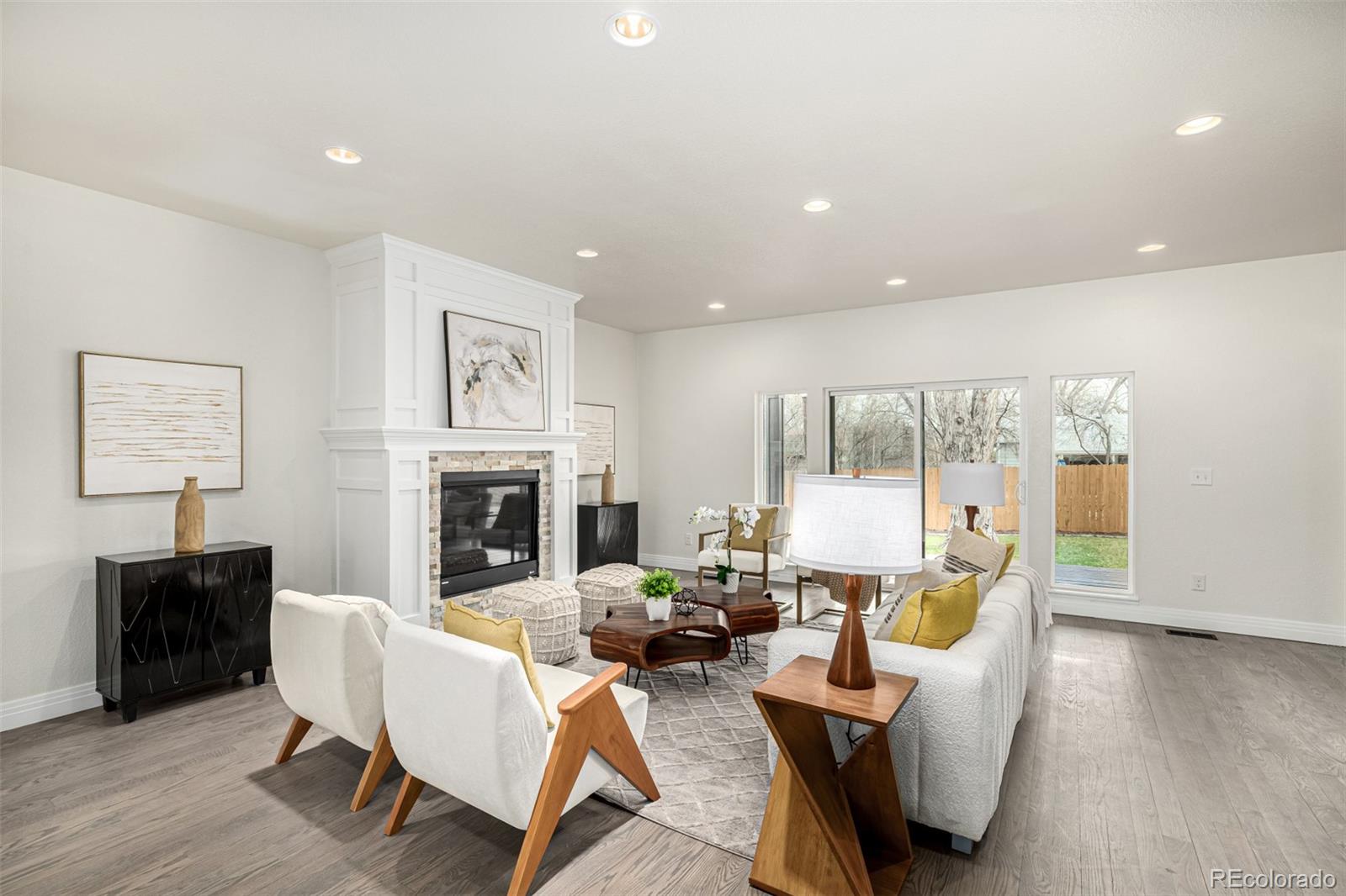 3350 S Eudora Street