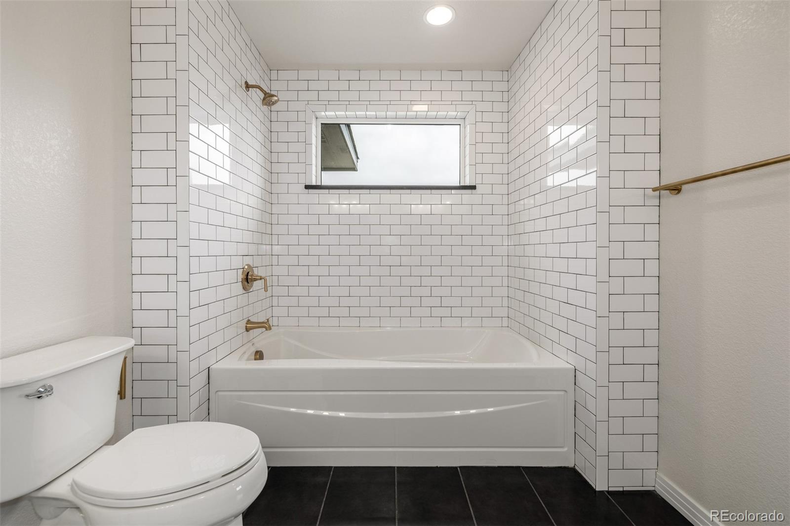 3350 S Eudora Street