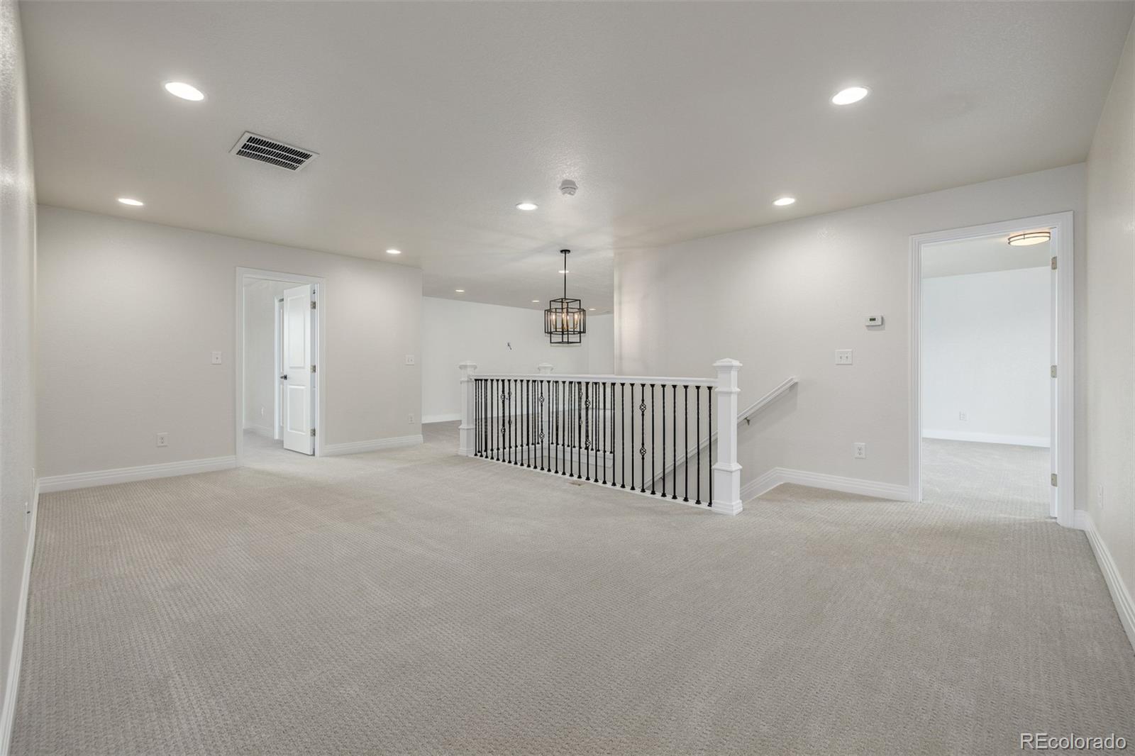 3350 S Eudora Street