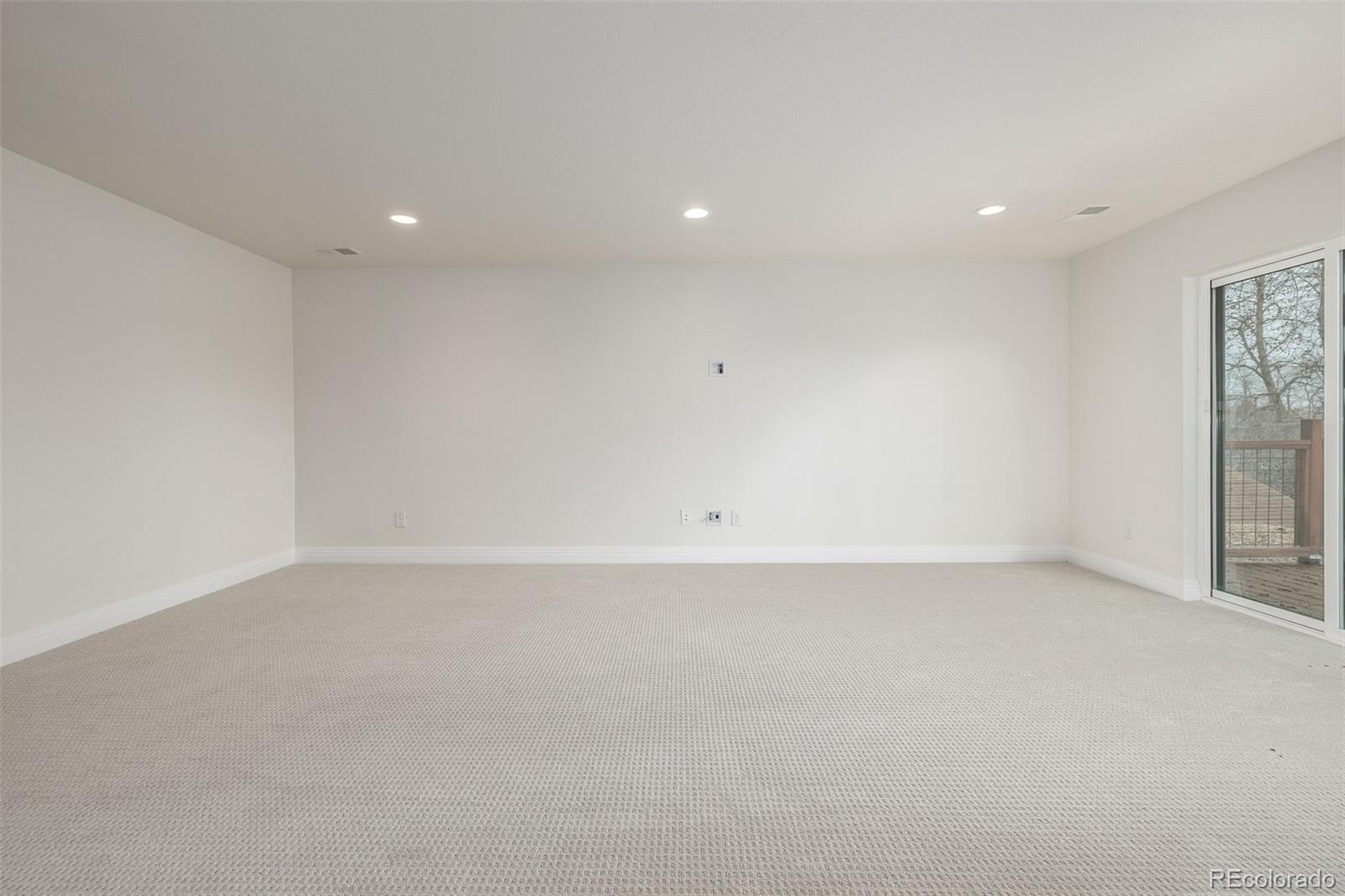 3350 S Eudora Street