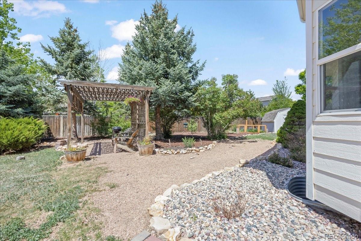 3235 Calumet Way