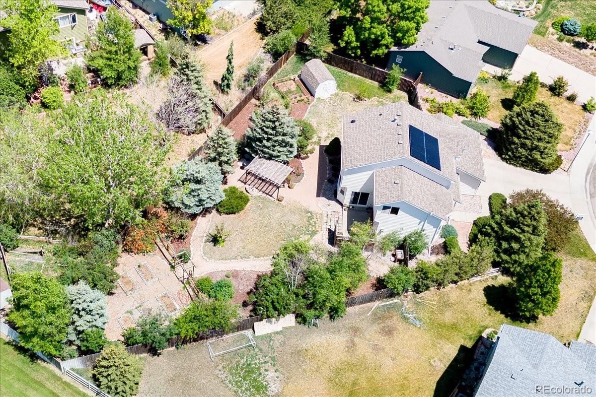 3235 Calumet Way