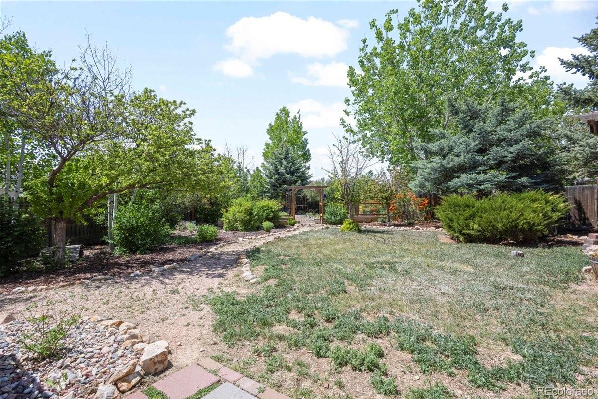 3235 Calumet Way