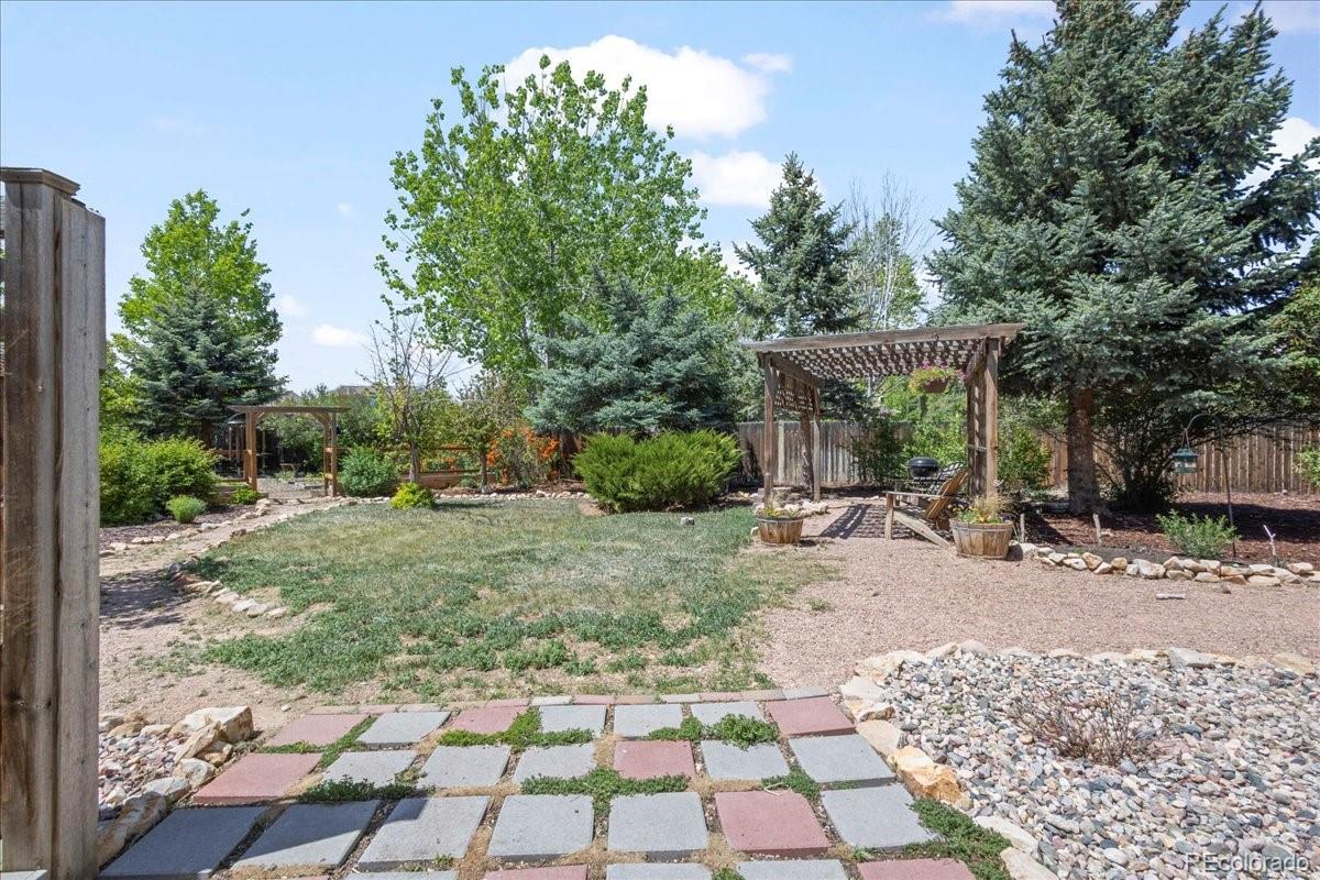 3235 Calumet Way