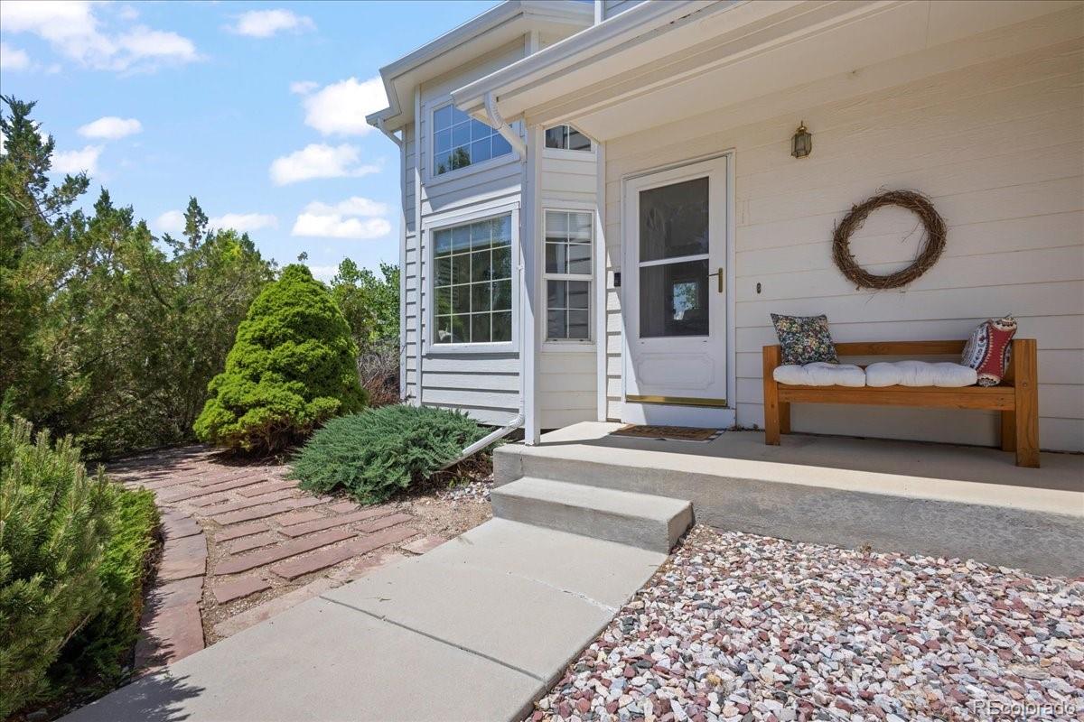 3235 Calumet Way