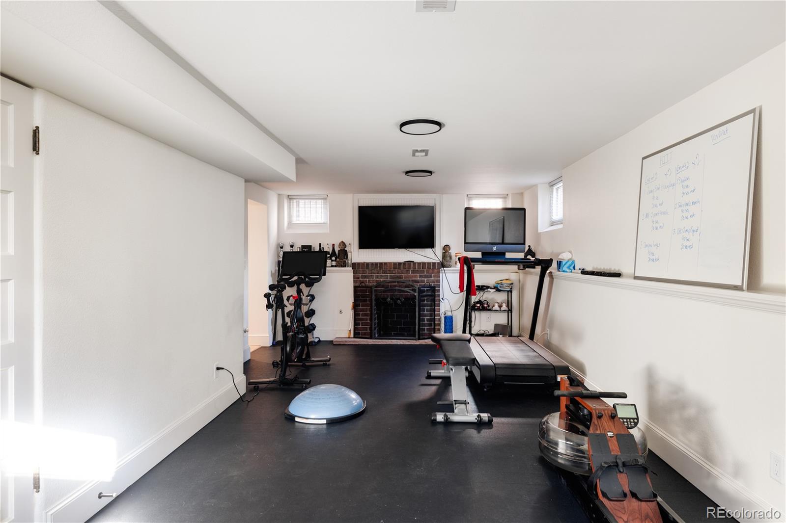 1275 S Elizabeth Street