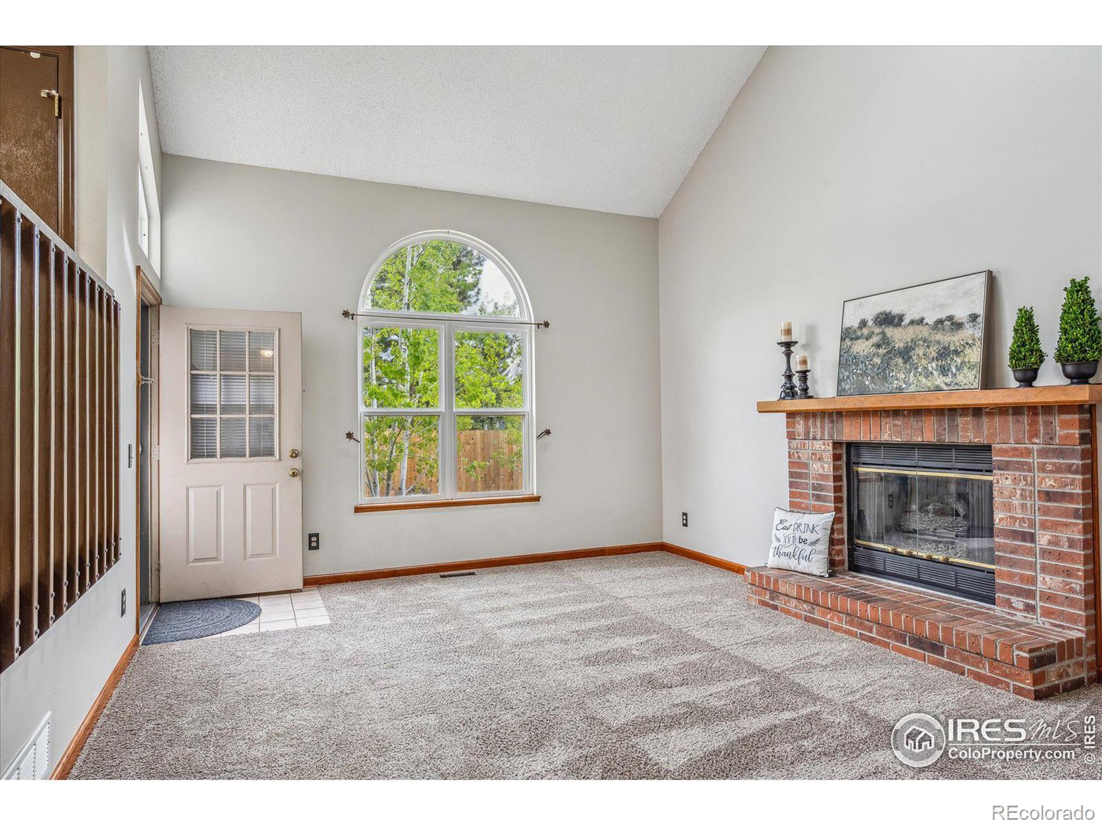 1036 Deer Creek Lane