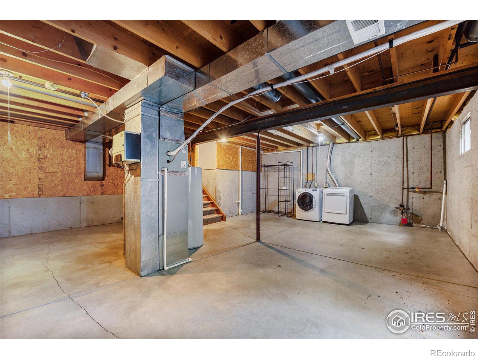1036 Deer Creek Lane