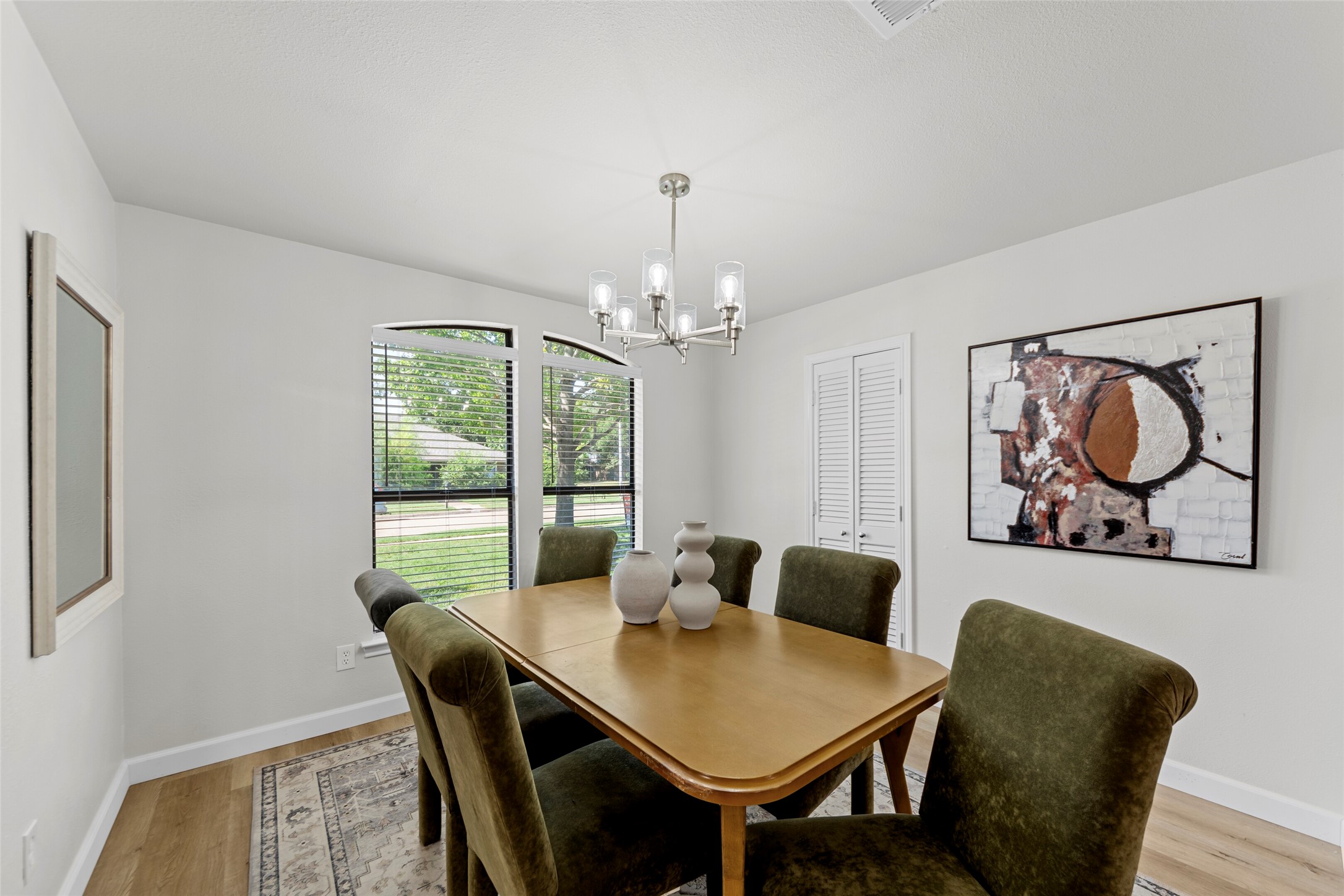 1721 Throwbridge Lane