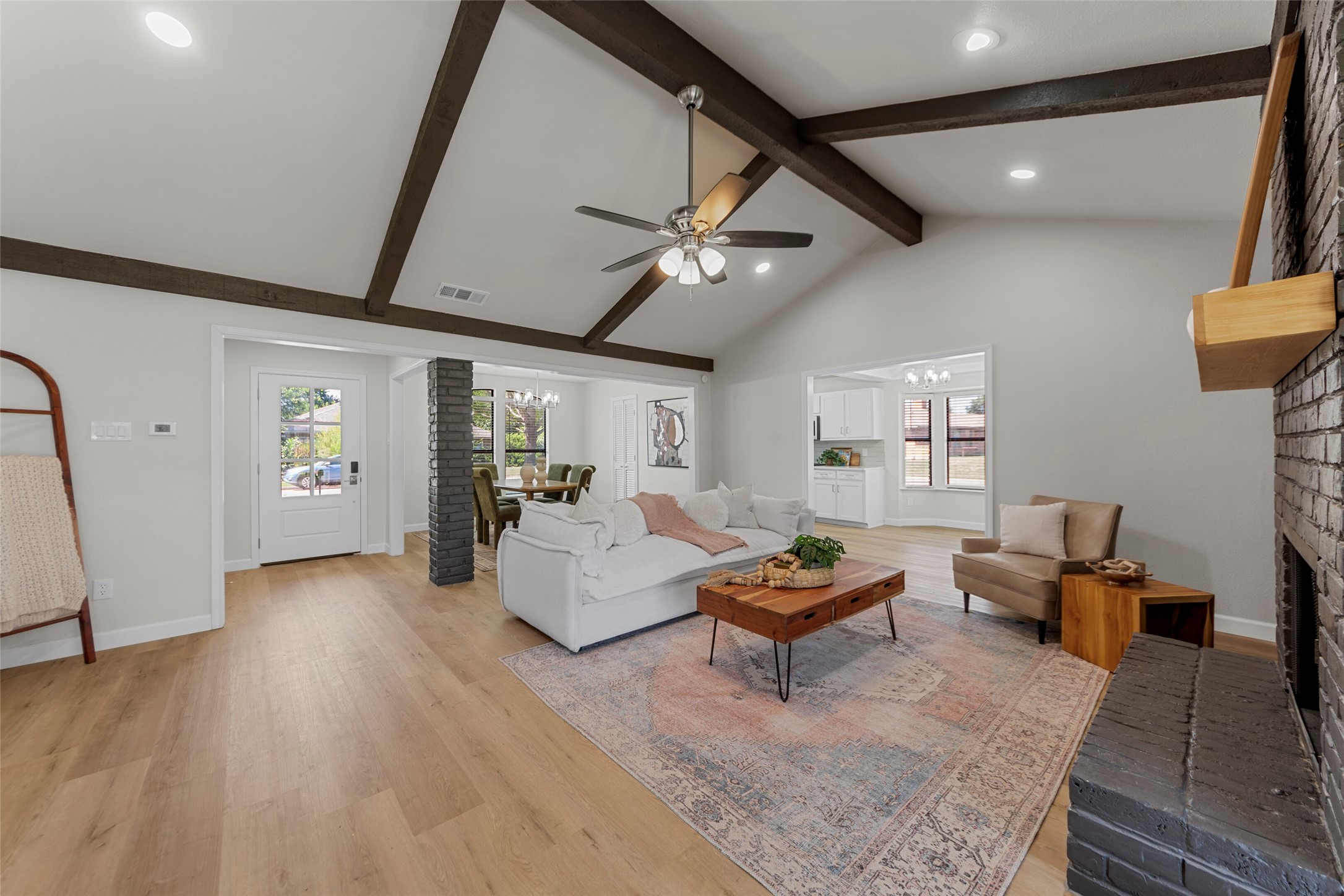 1721 Throwbridge Lane