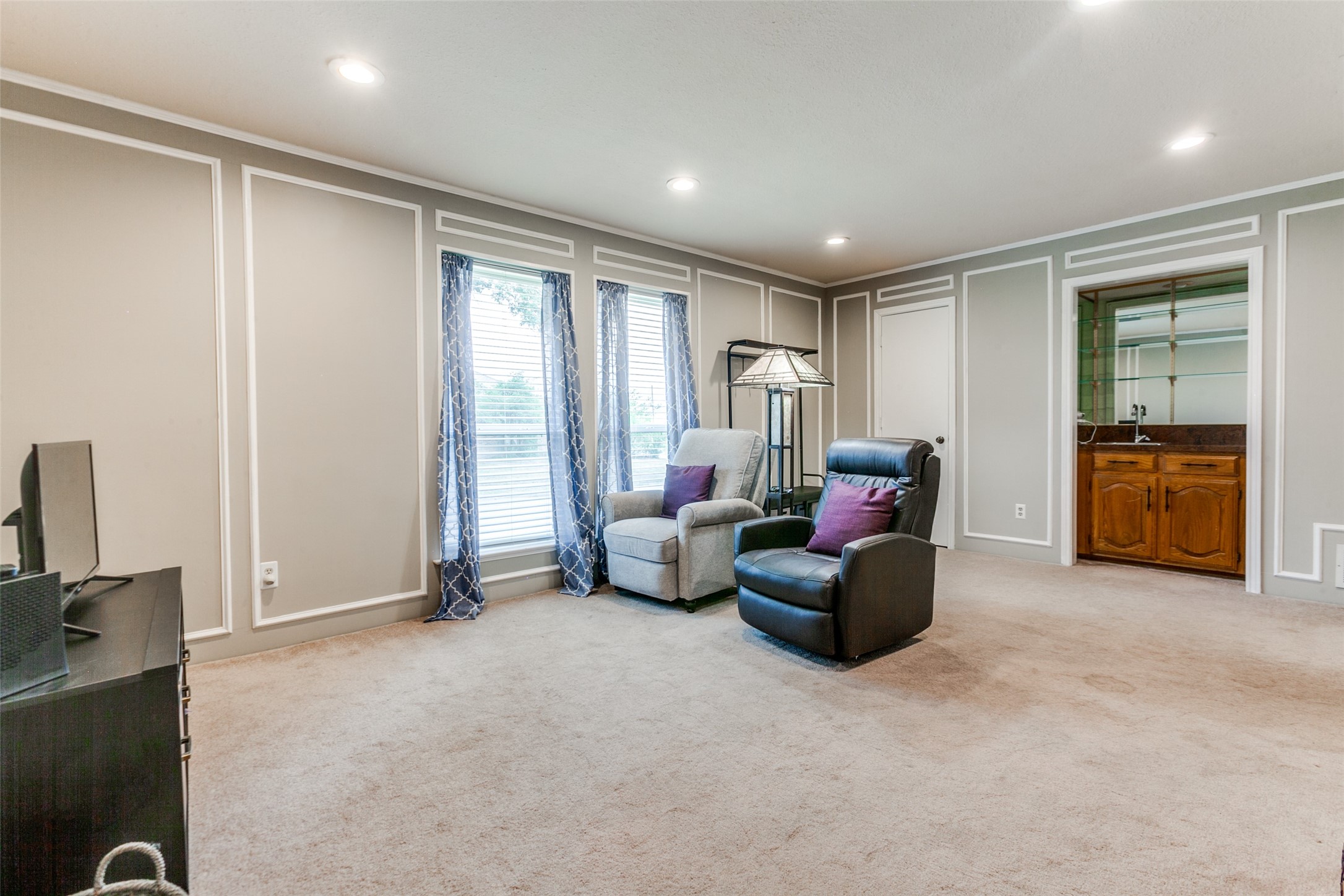 3001 Saddlehead Drive