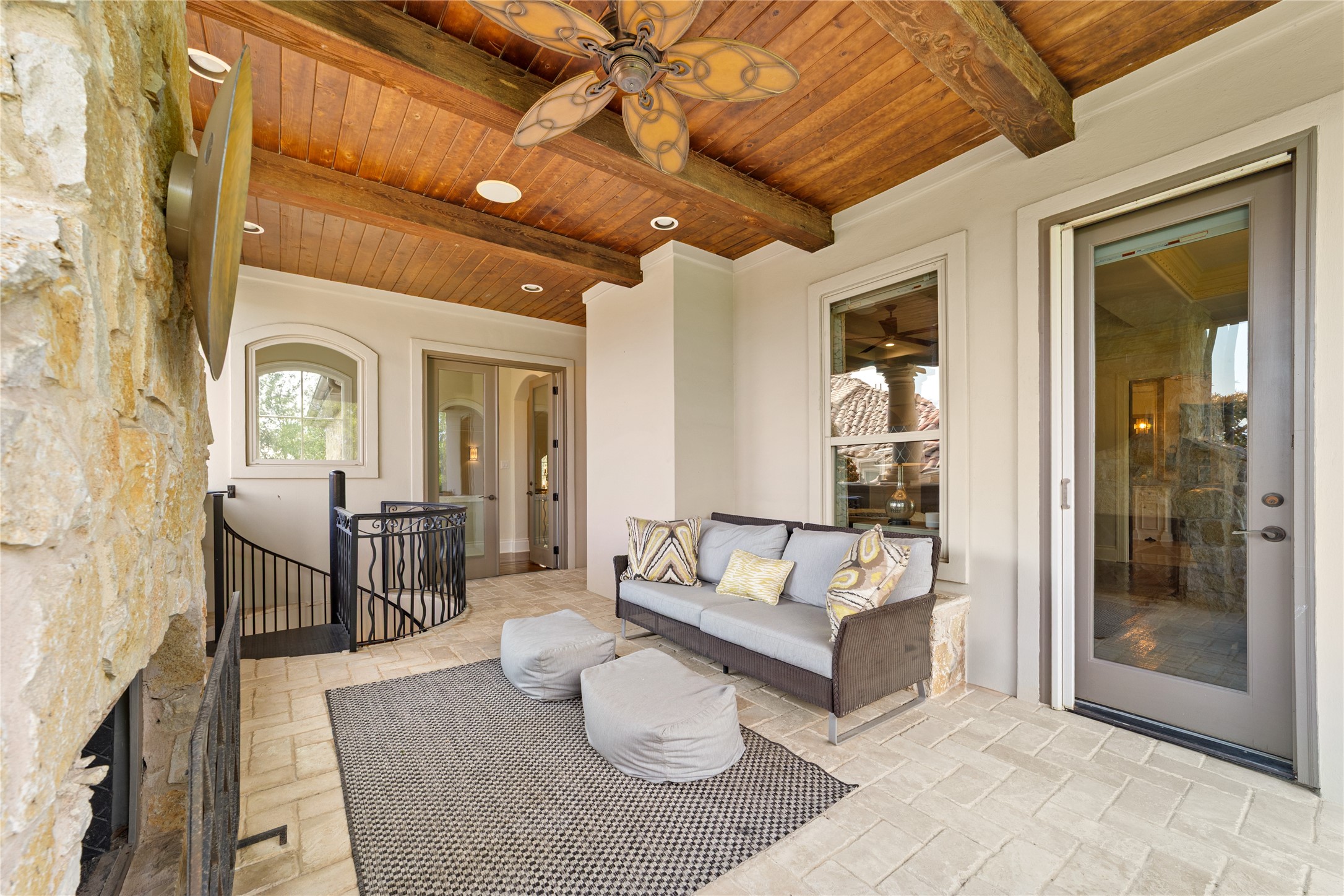 5378 Beacon Hill Drive