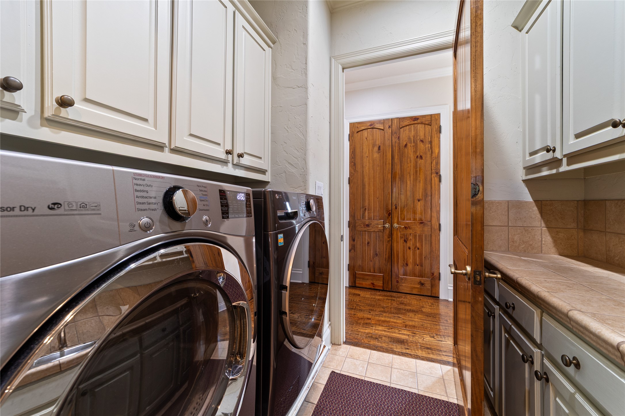 5378 Beacon Hill Drive