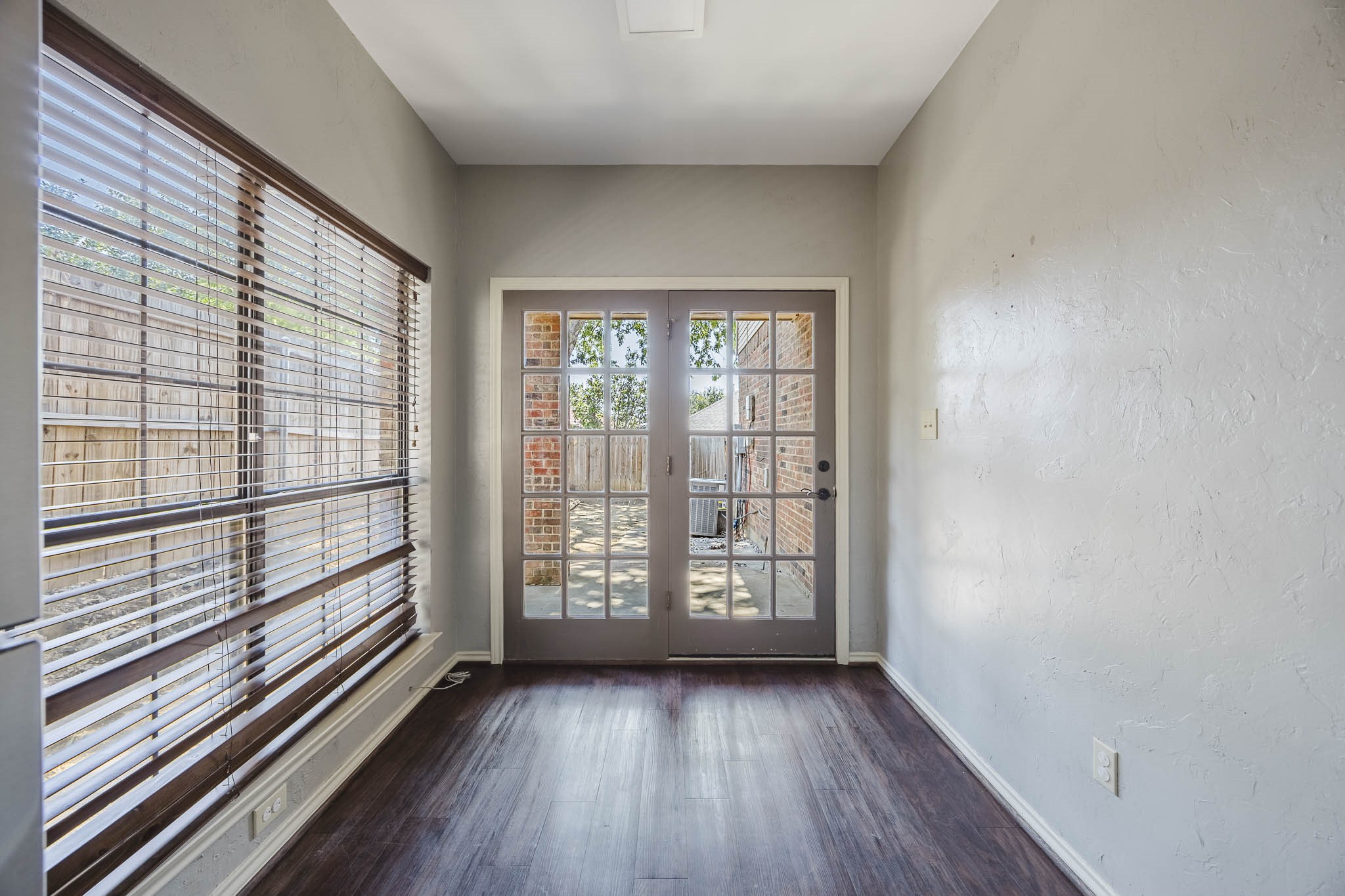 1738 E Peters Colony Road