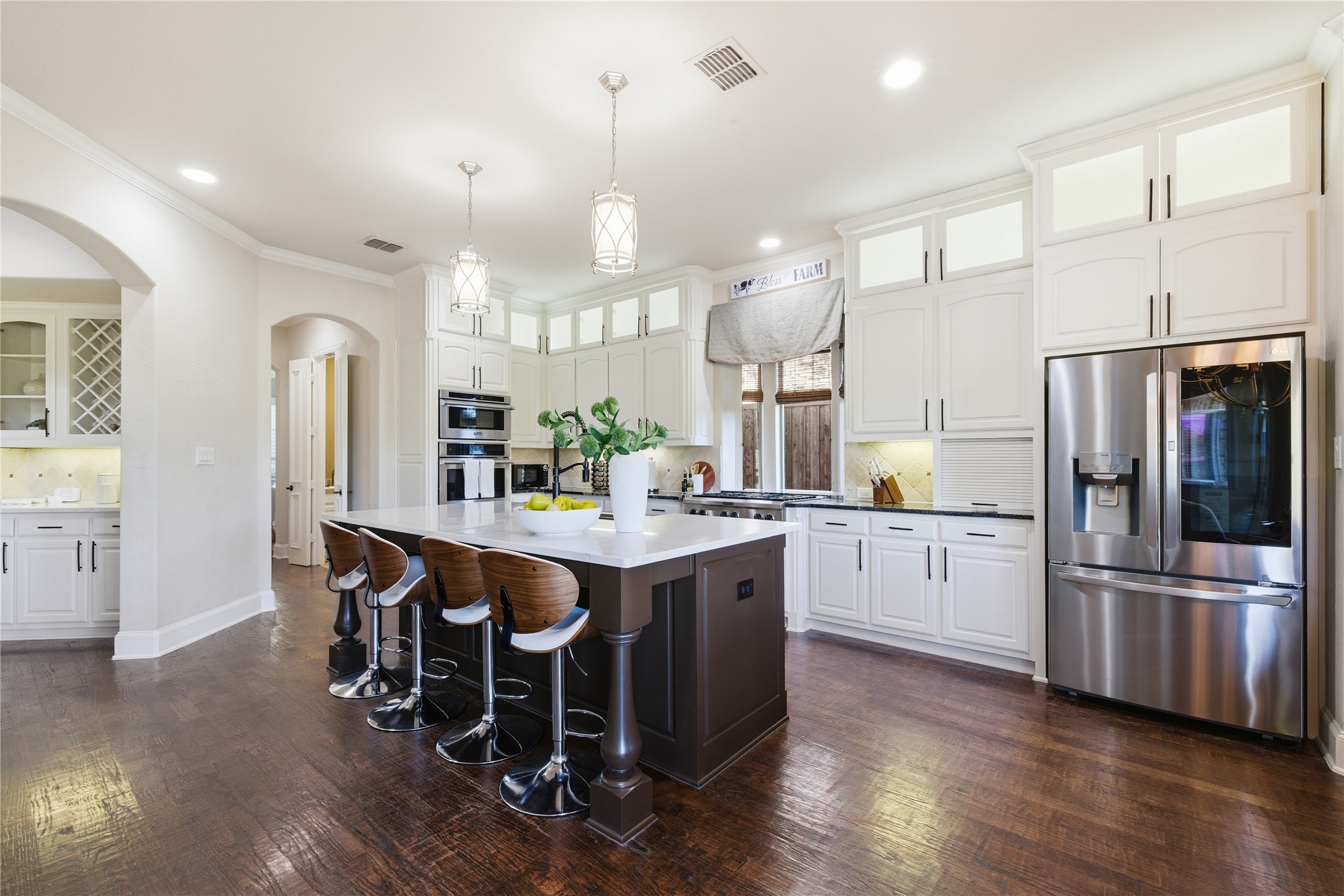 5594 Beacon Hill Drive