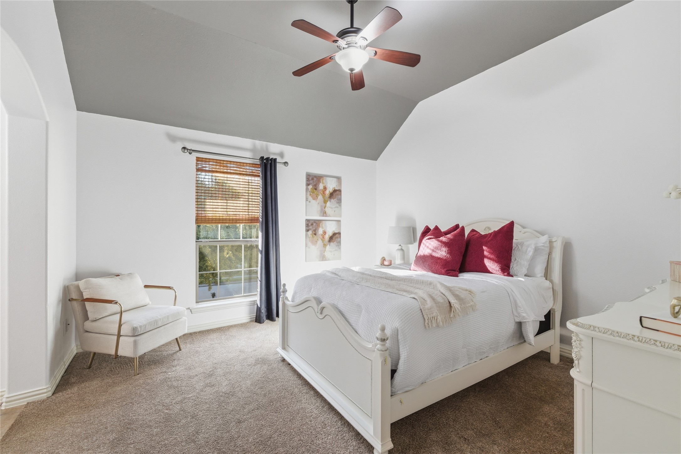 5594 Beacon Hill Drive