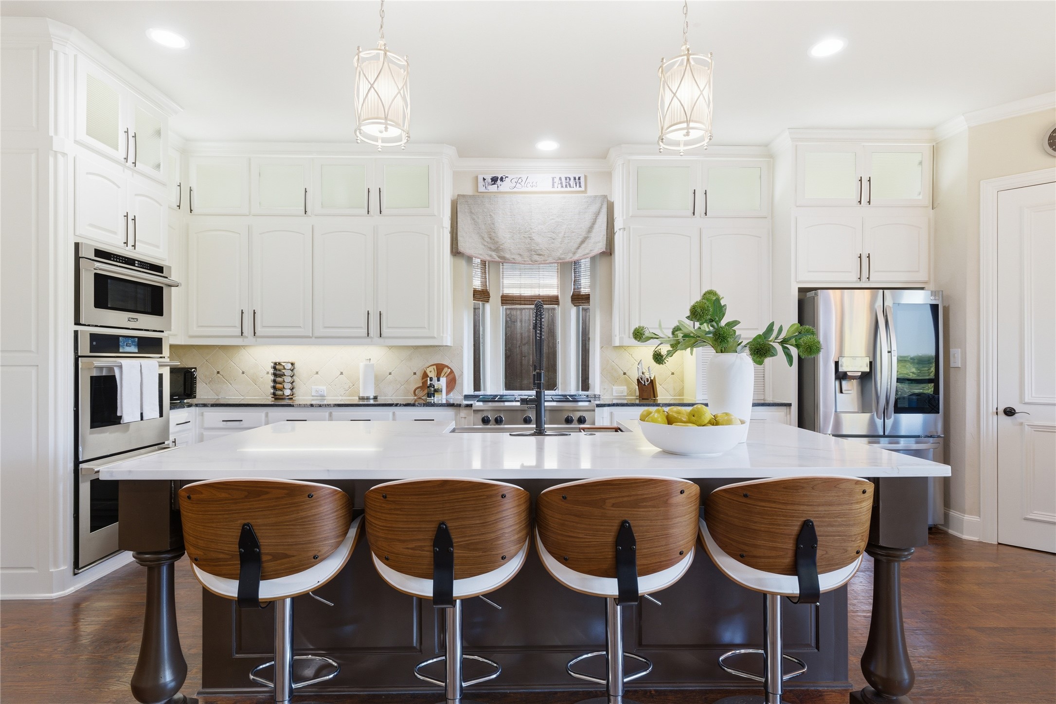 5594 Beacon Hill Drive