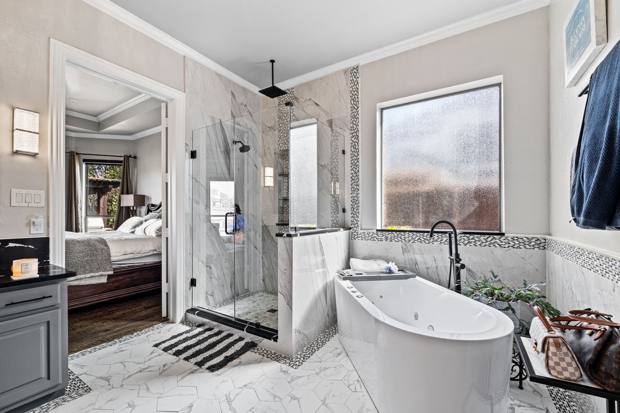 5442 Beacon Hill Drive