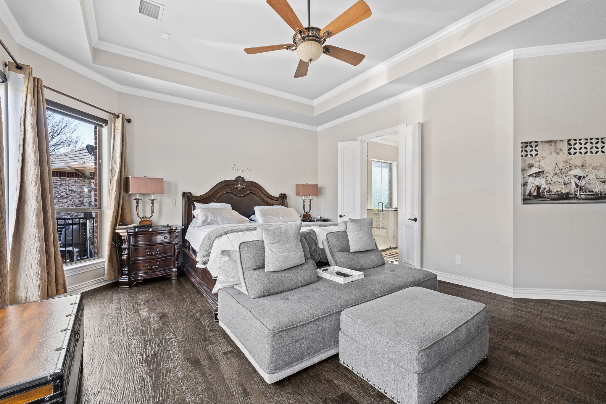 5442 Beacon Hill Drive