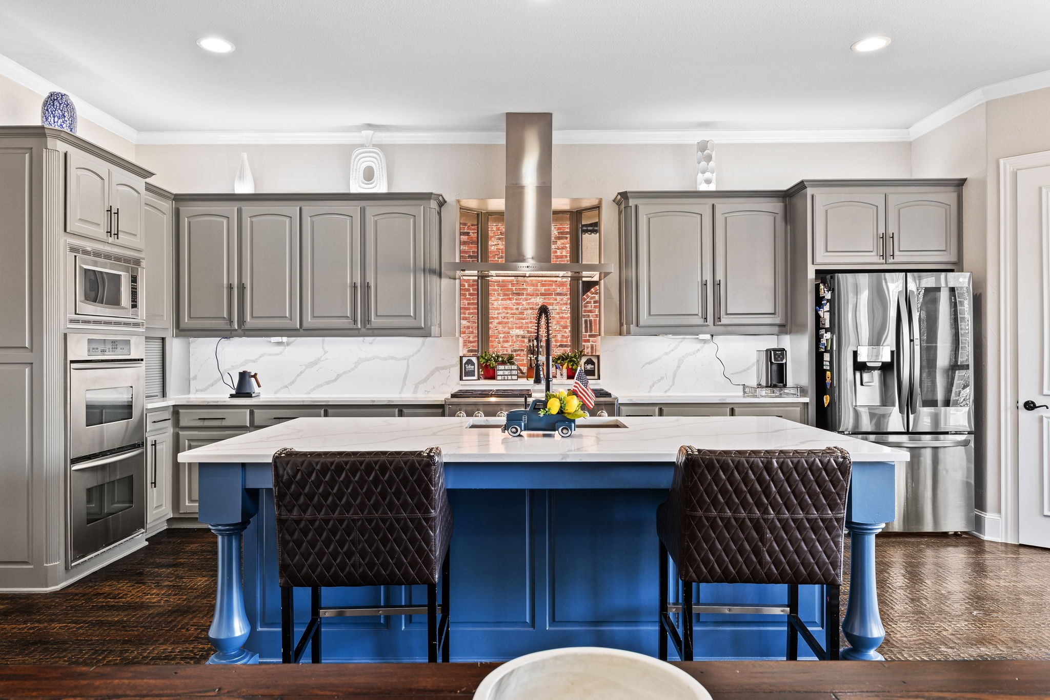 5442 Beacon Hill Drive