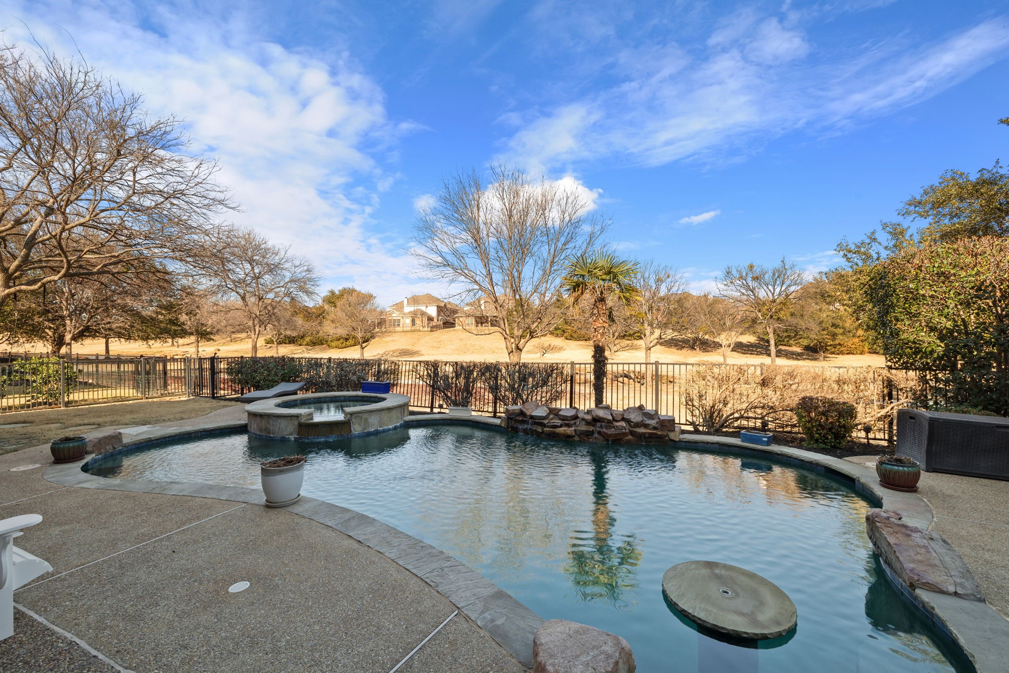 5442 Beacon Hill Drive