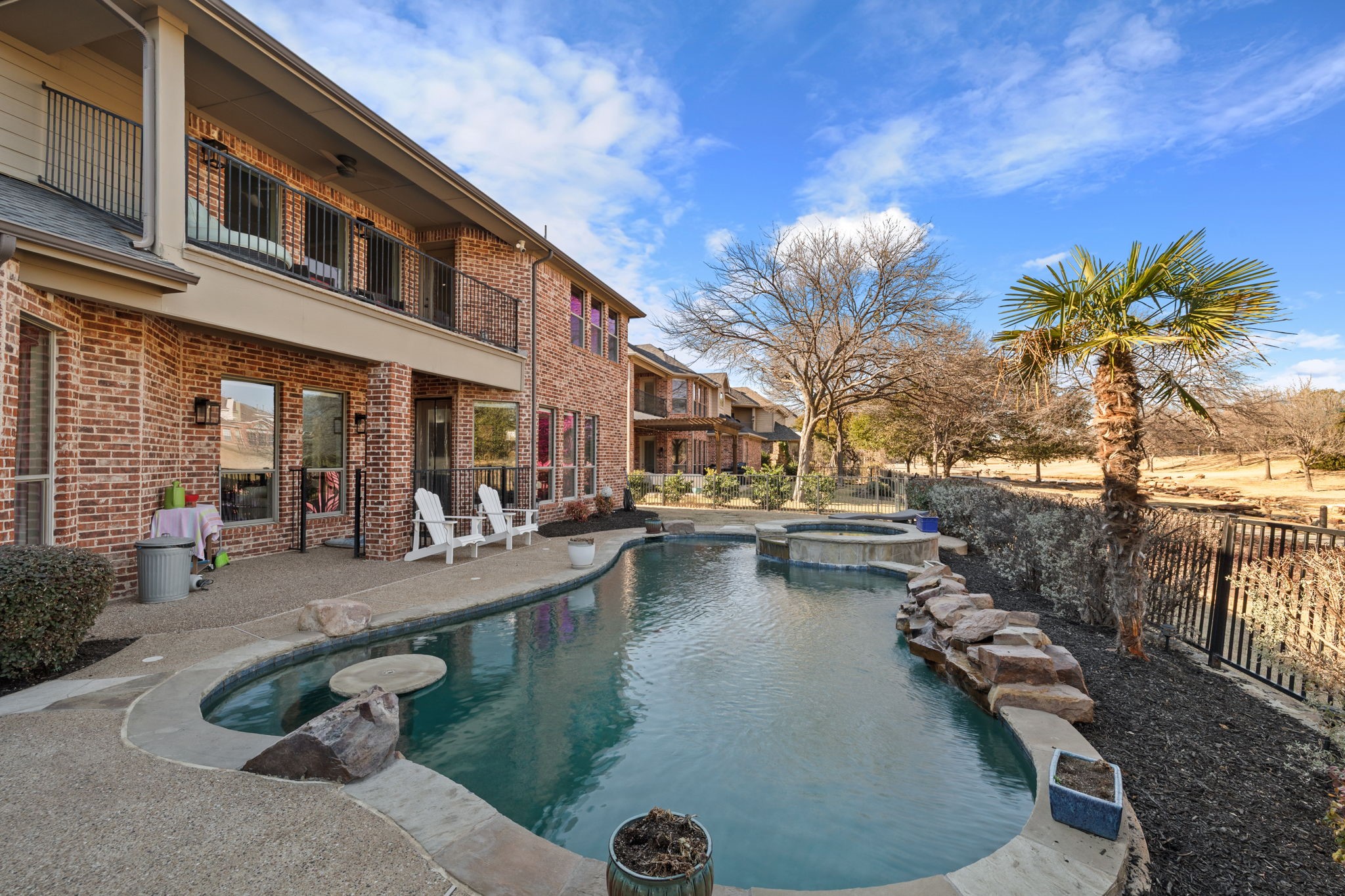 5442 Beacon Hill Drive