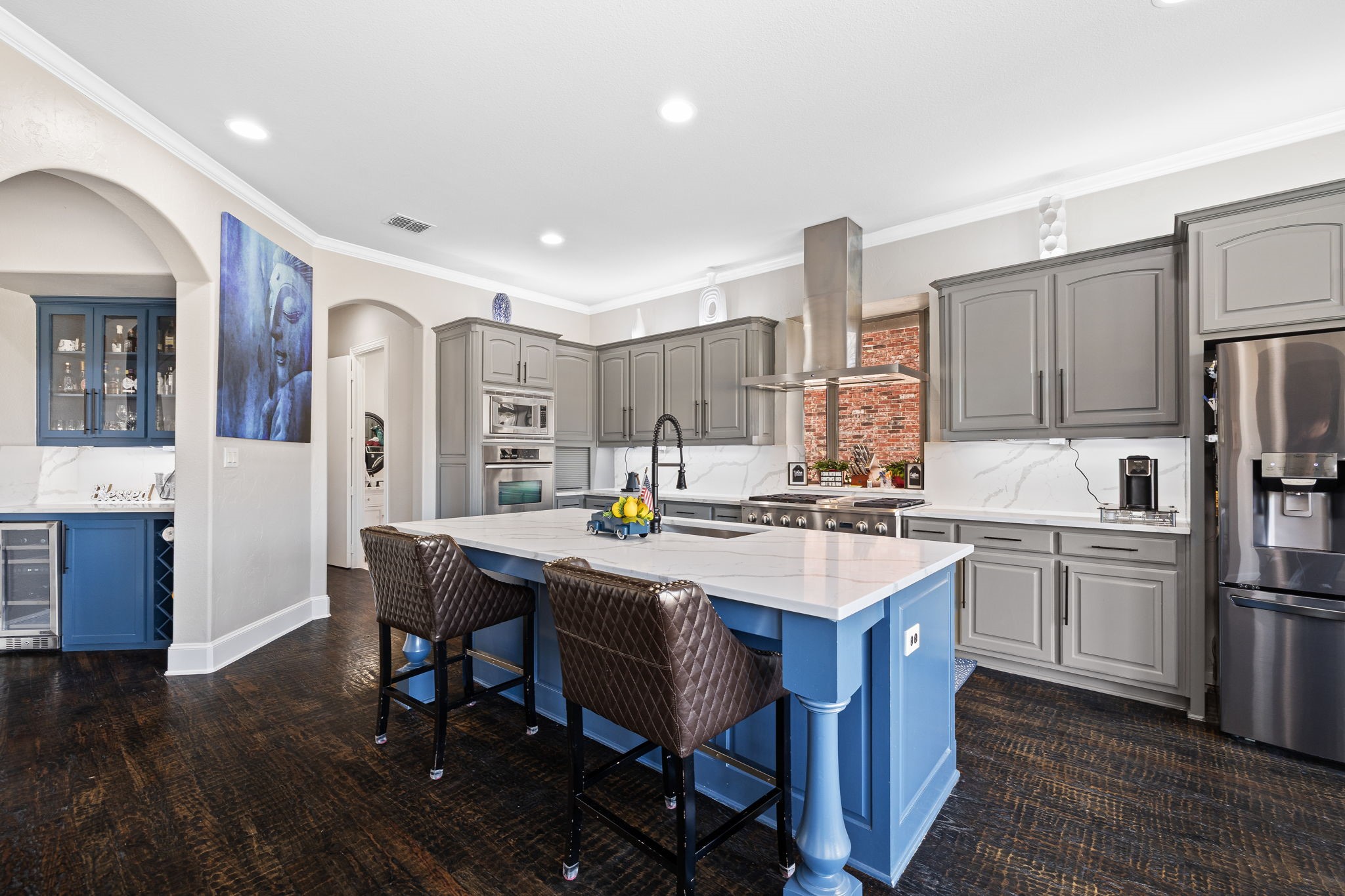 5442 Beacon Hill Drive