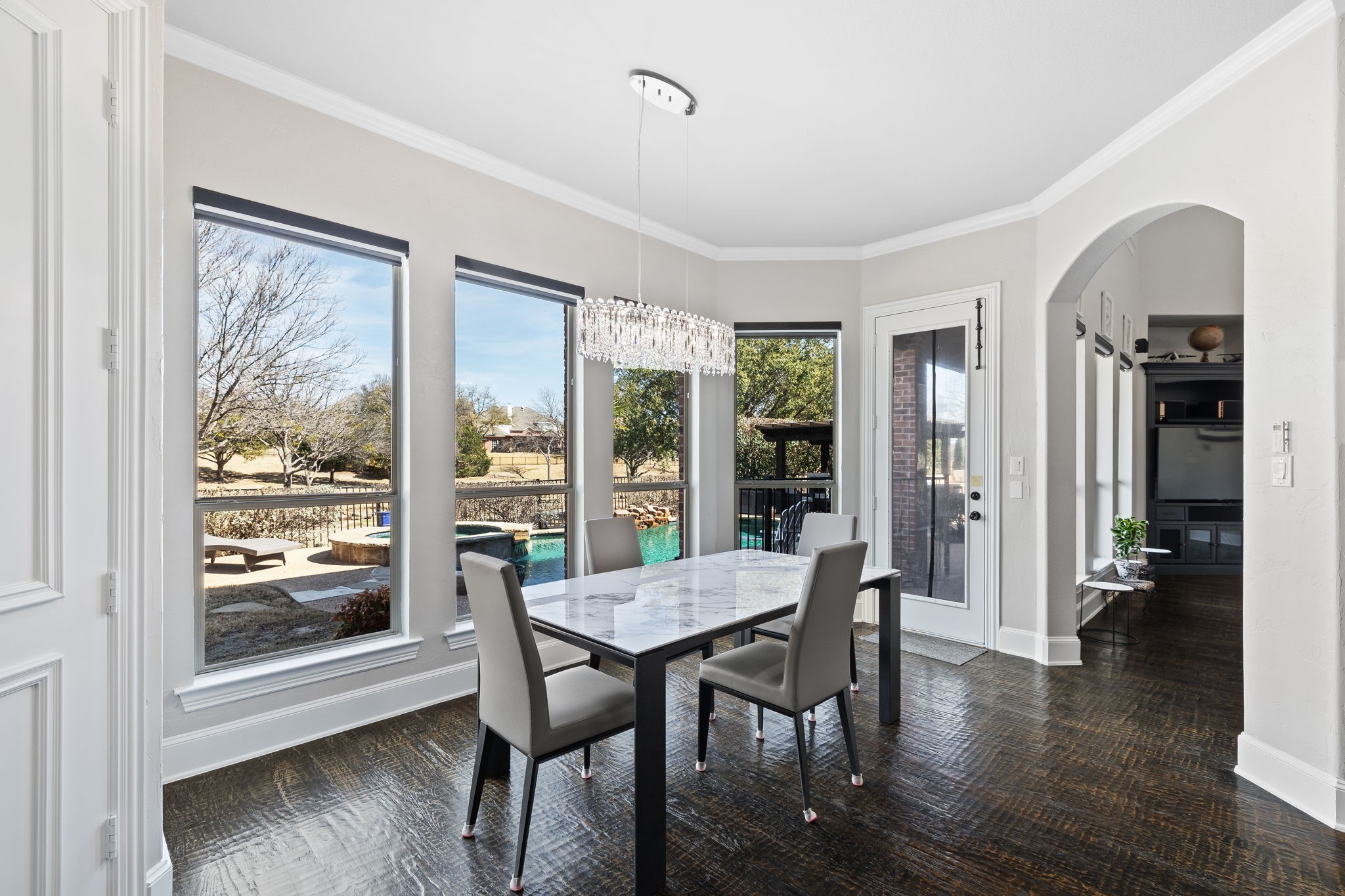 5442 Beacon Hill Drive