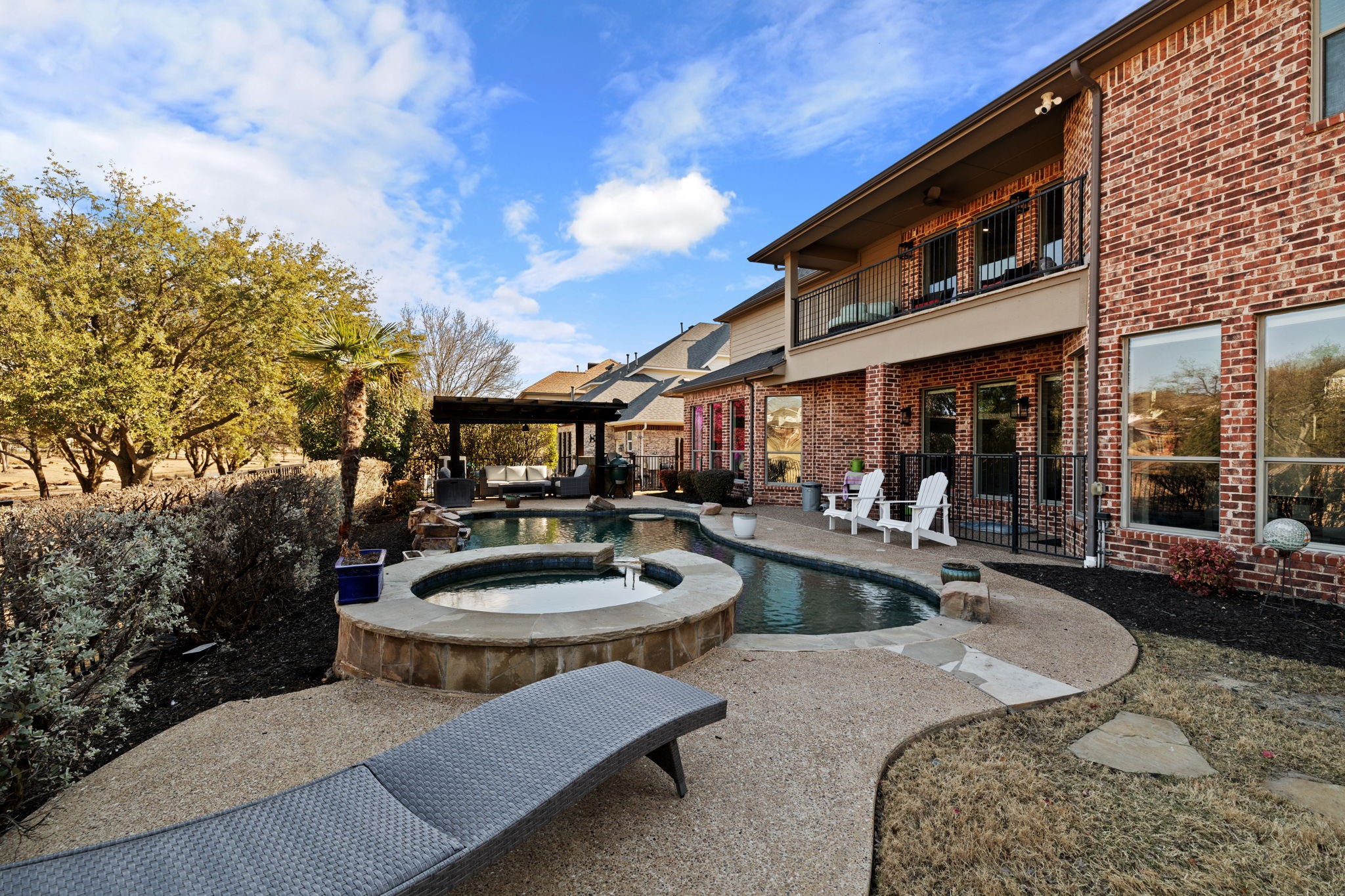 5442 Beacon Hill Drive