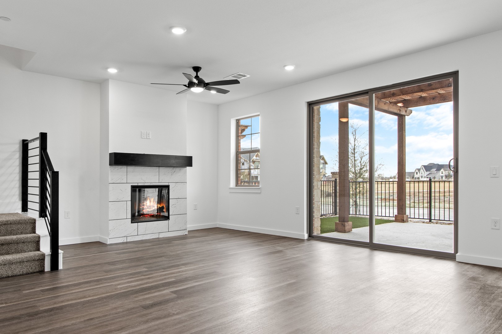 1232 Armstrong