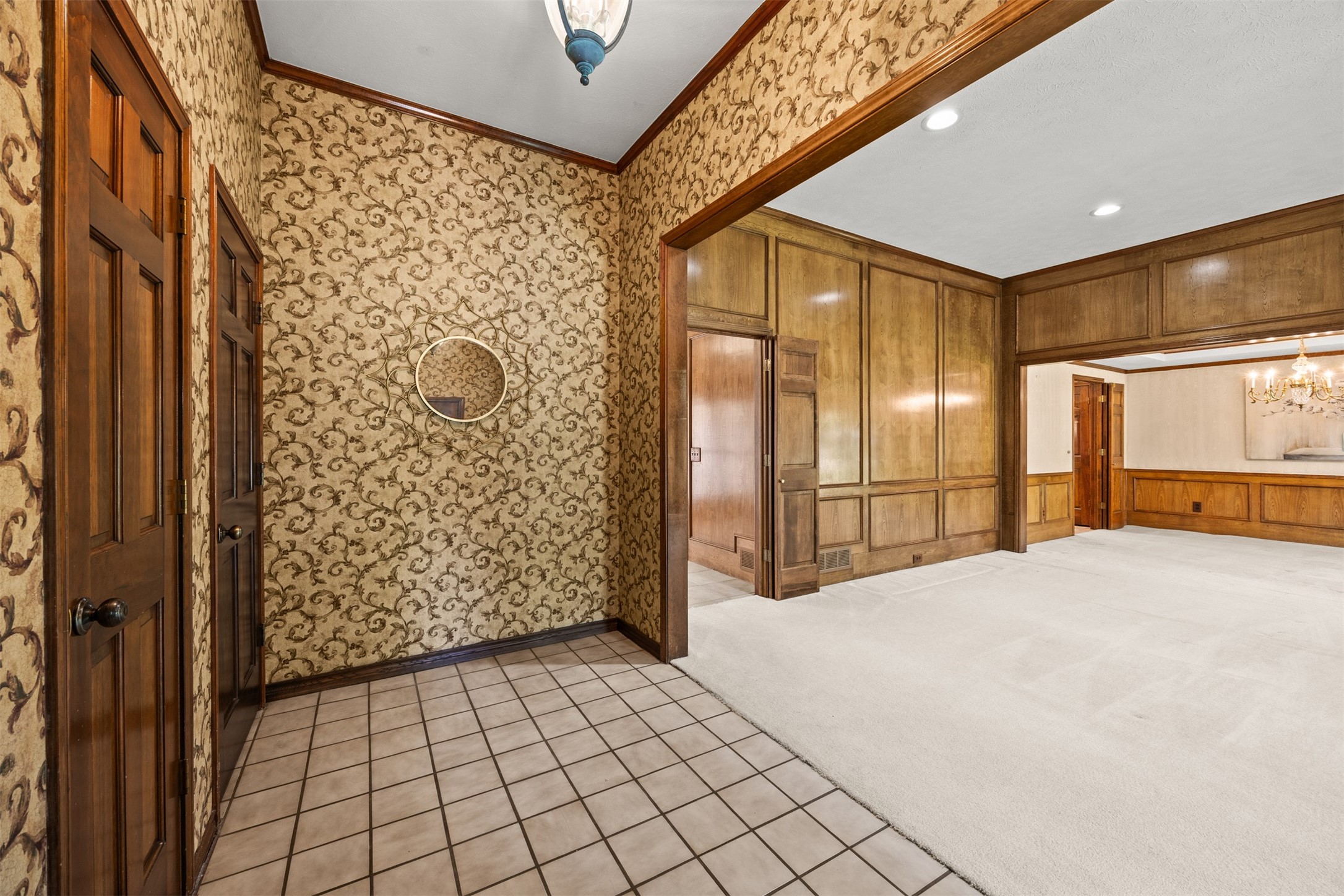 3420 Eisenhower Lane