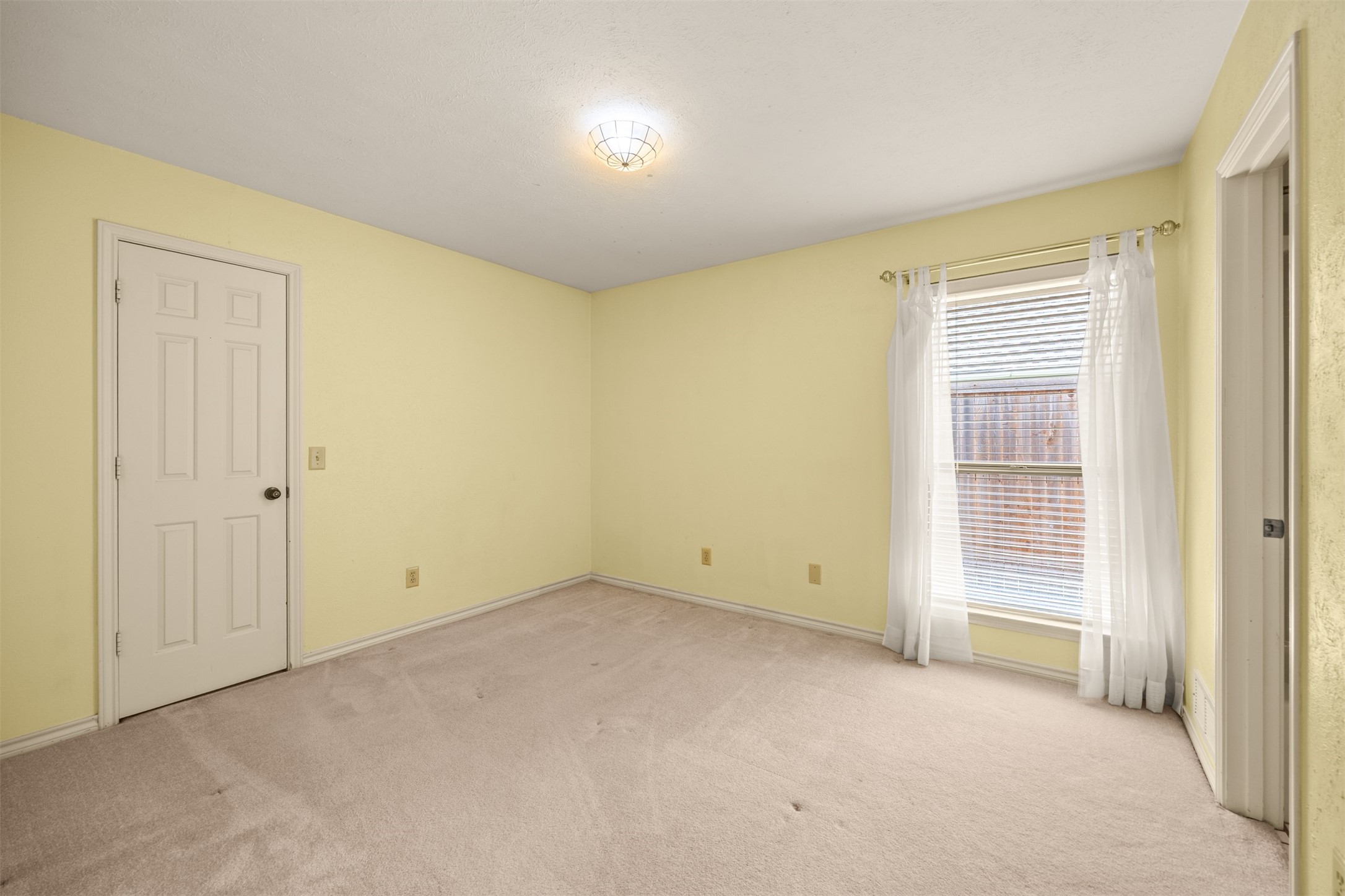 3420 Eisenhower Lane
