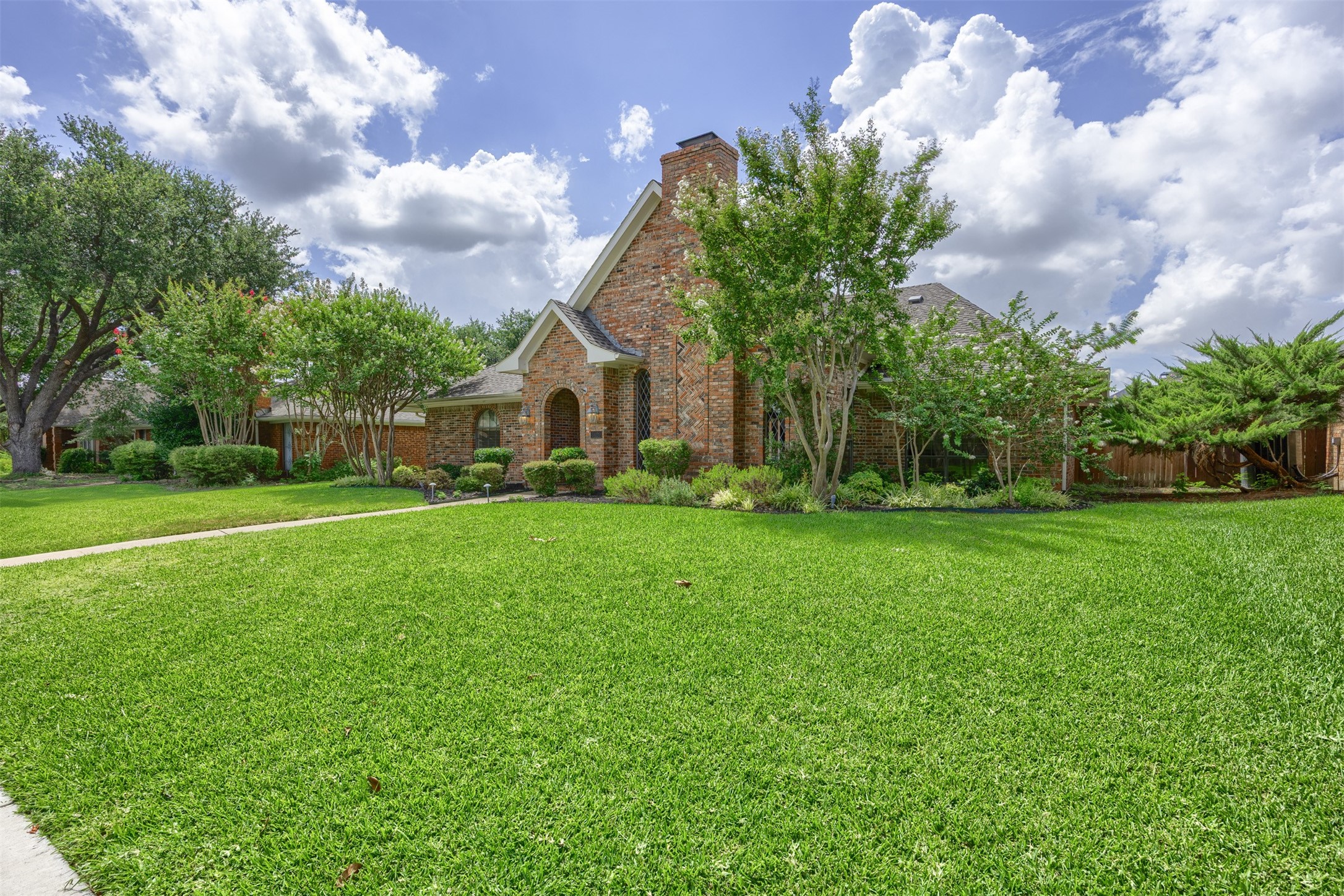 3420 Eisenhower Lane