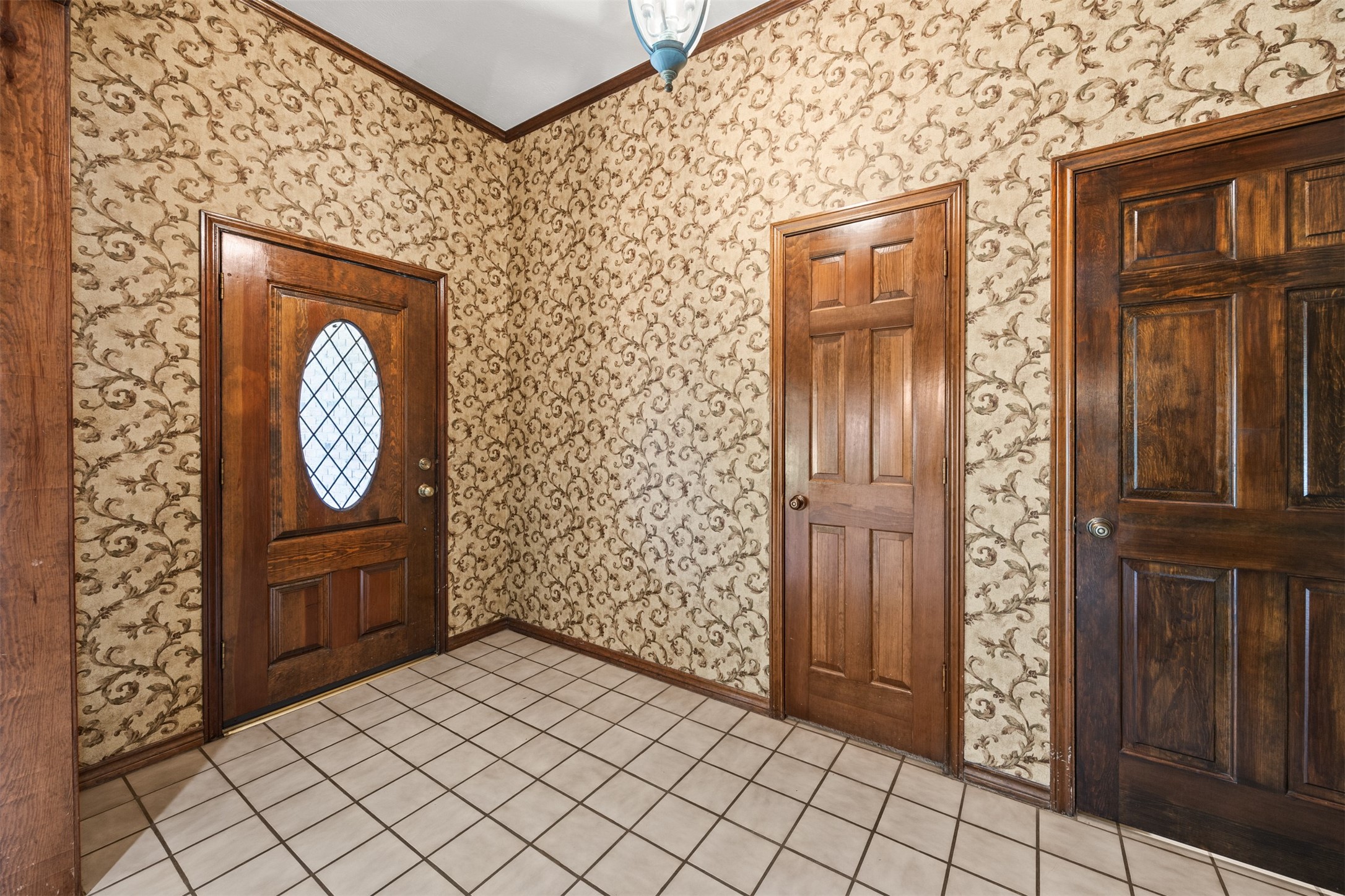3420 Eisenhower Lane