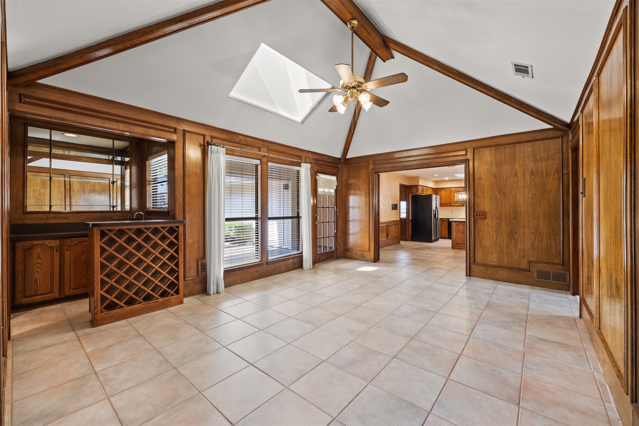 3420 Eisenhower Lane