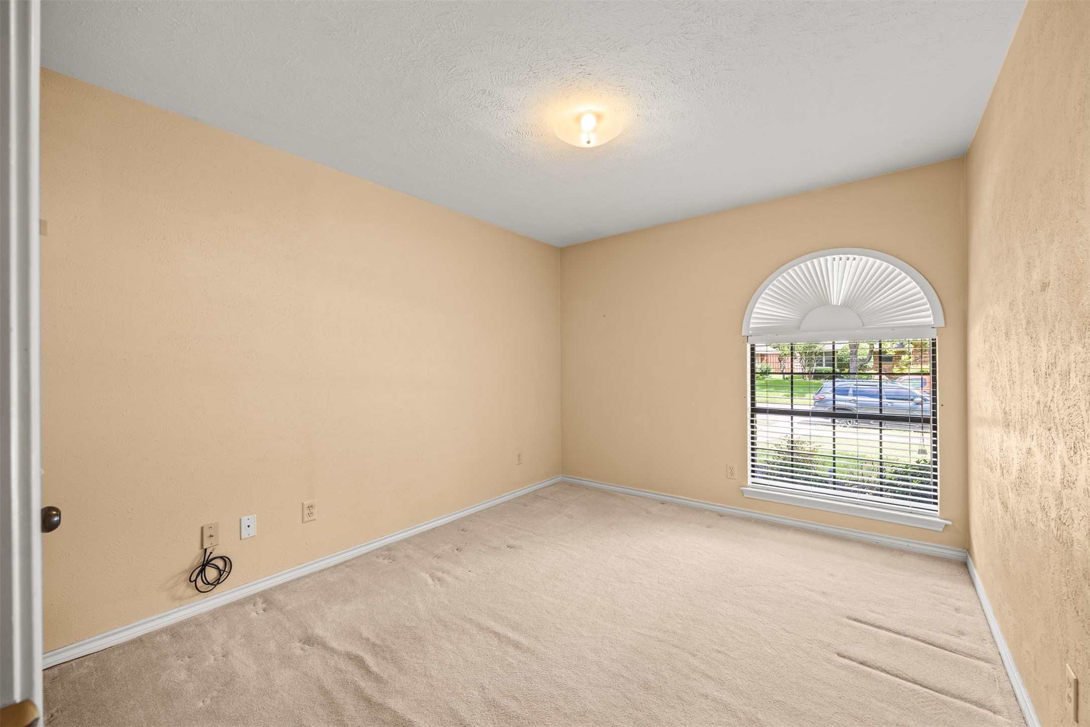 3420 Eisenhower Lane