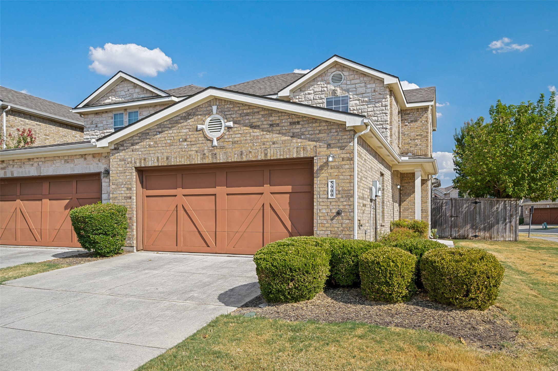 5900 Stone Mountain