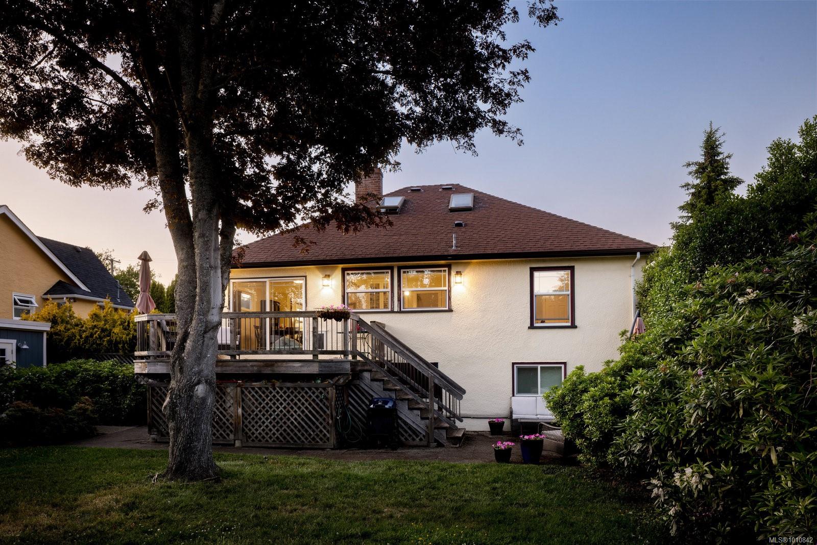2535 Dalhousie St