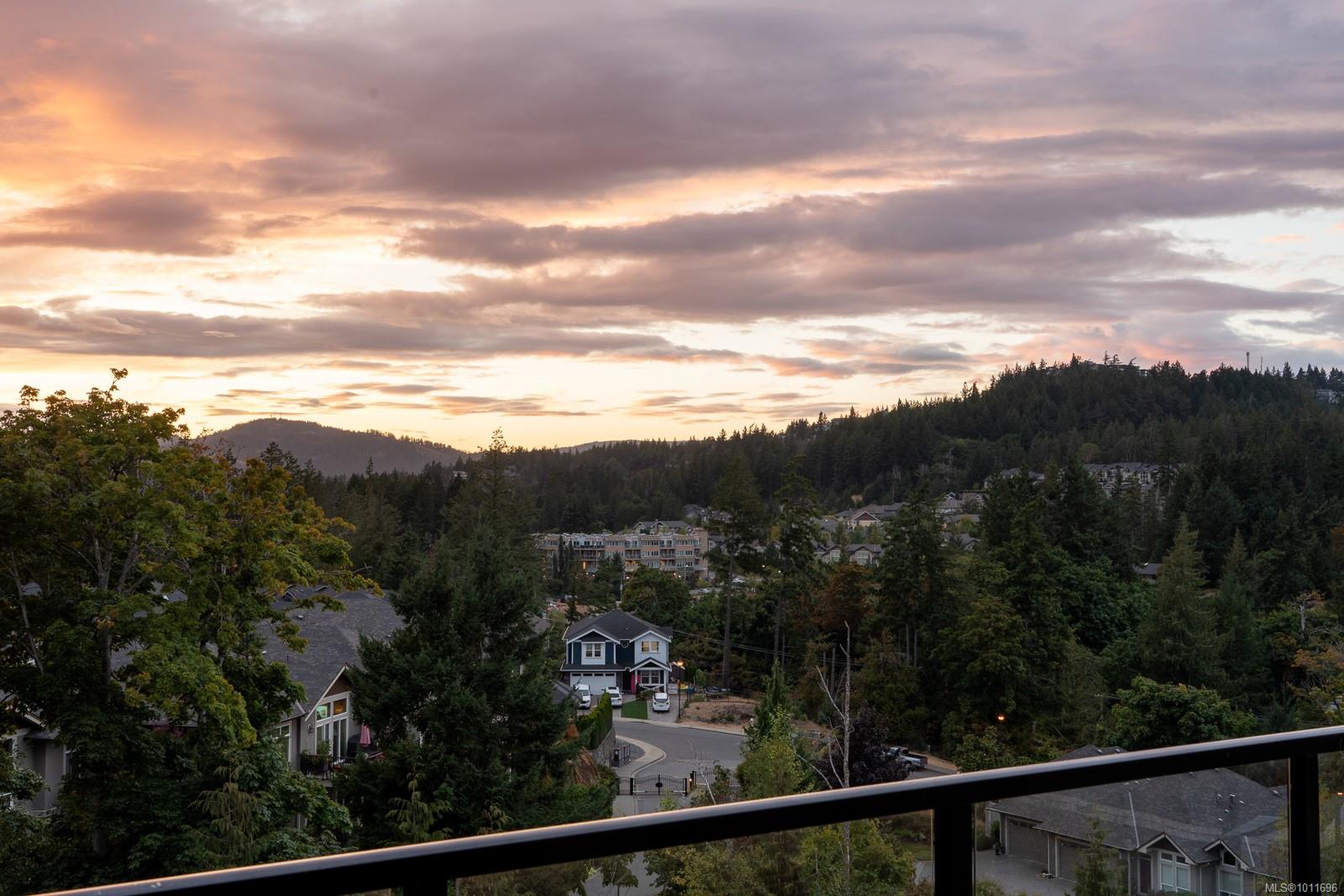3630 Ridge View Terr
