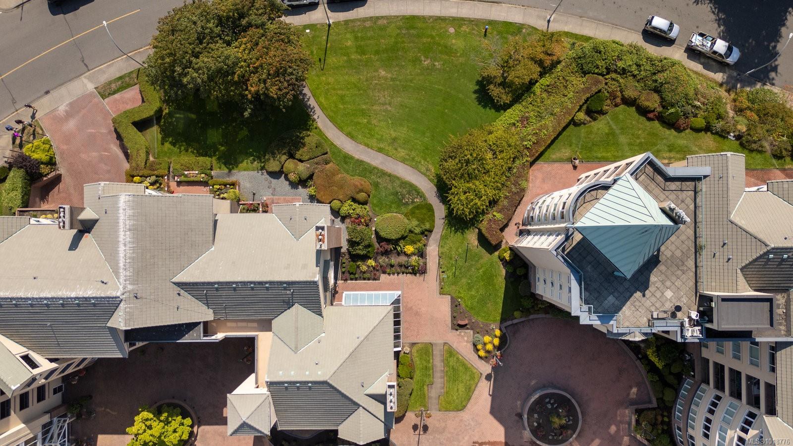 50 Songhees Rd # 618