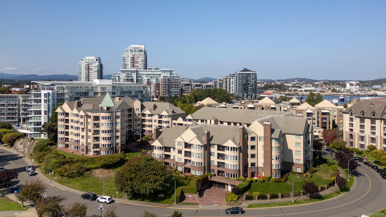 50 Songhees Rd # 618