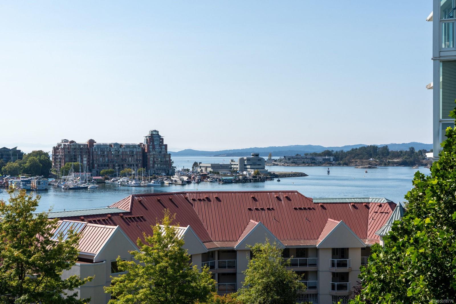 50 Songhees Rd # 618