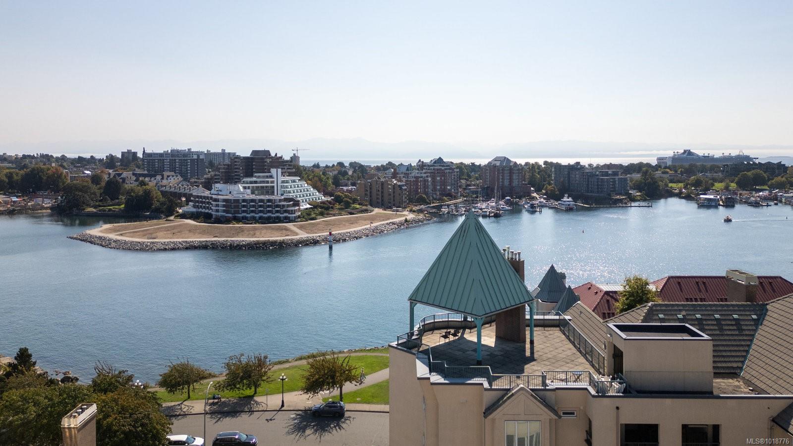 50 Songhees Rd # 618