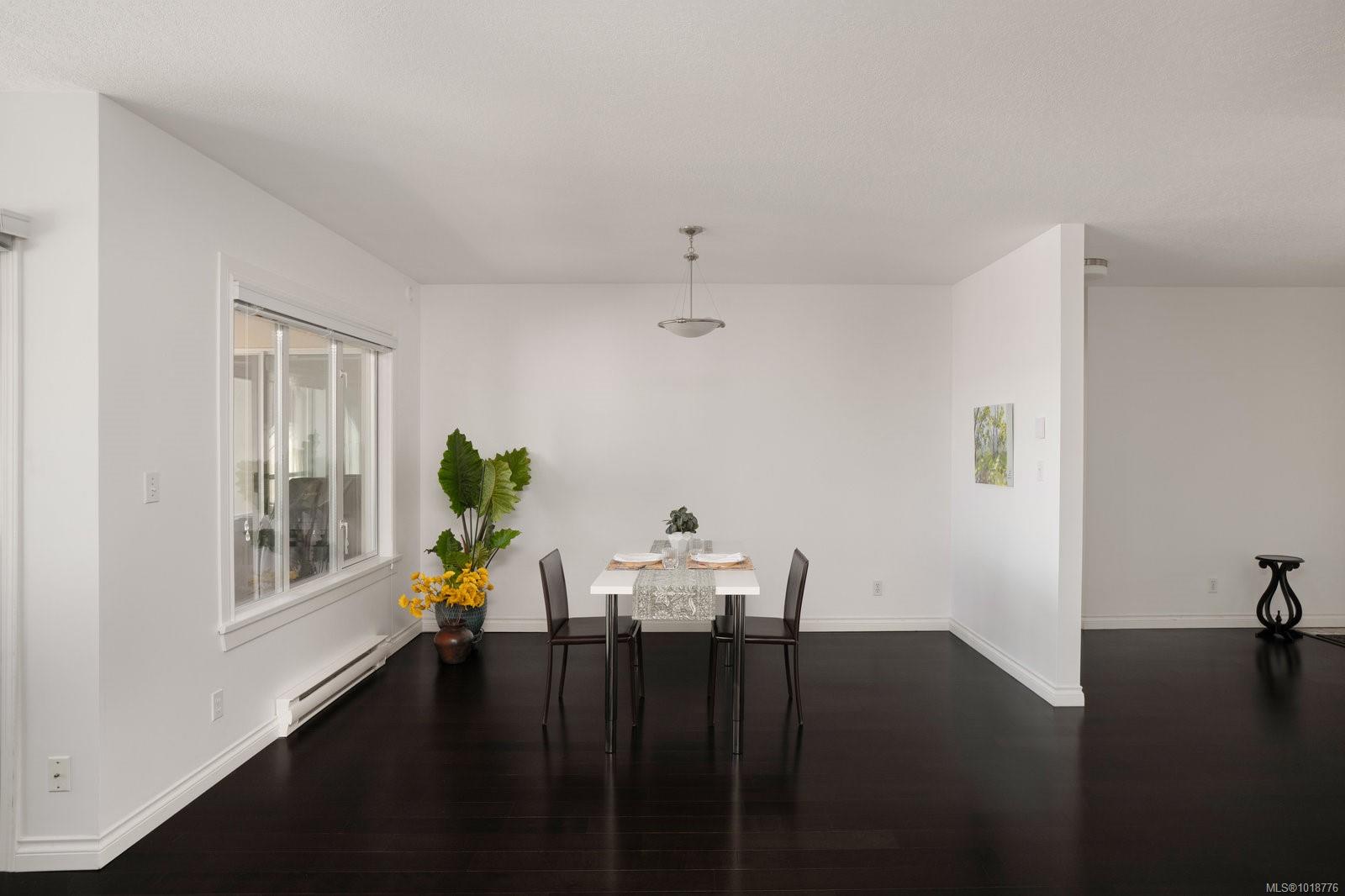 50 Songhees Rd # 618