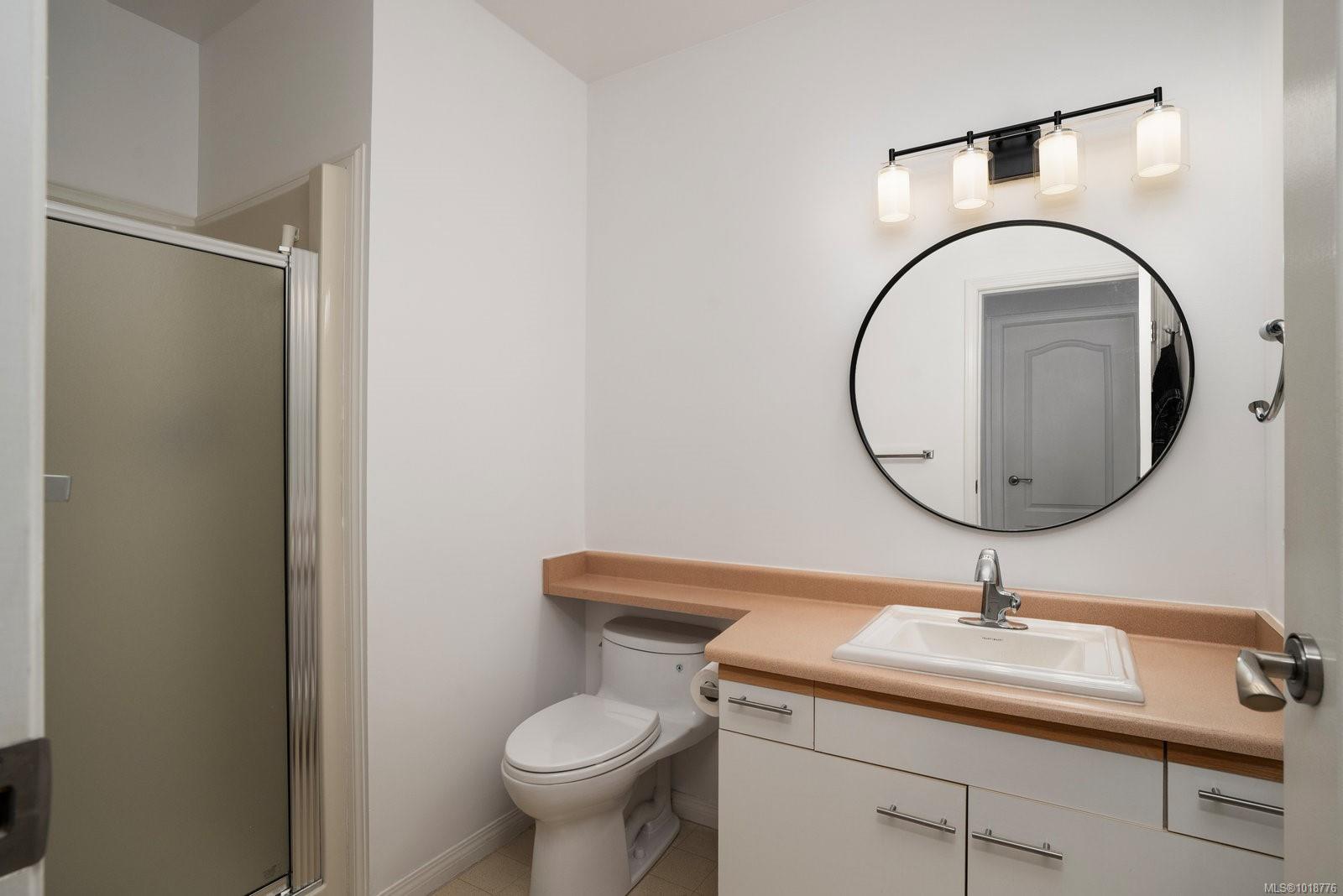 50 Songhees Rd # 618