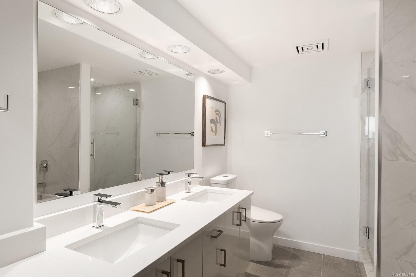 10 Paul Kane Pl # 418