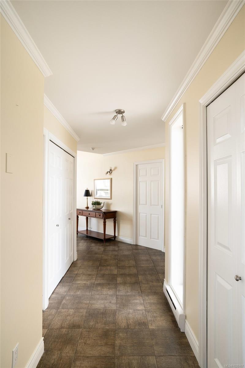 10 Paul Kane Pl # 518