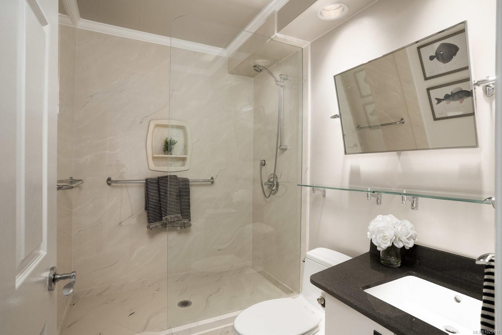 10 Paul Kane Pl # 518