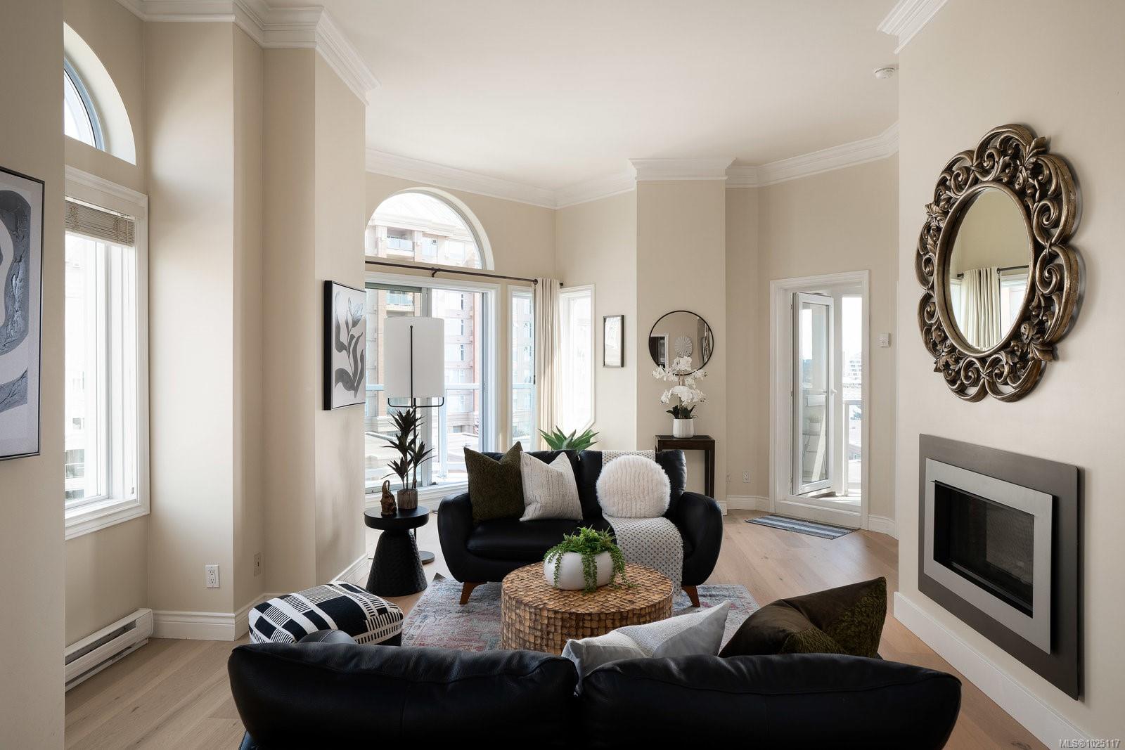 10 Paul Kane Pl # 518