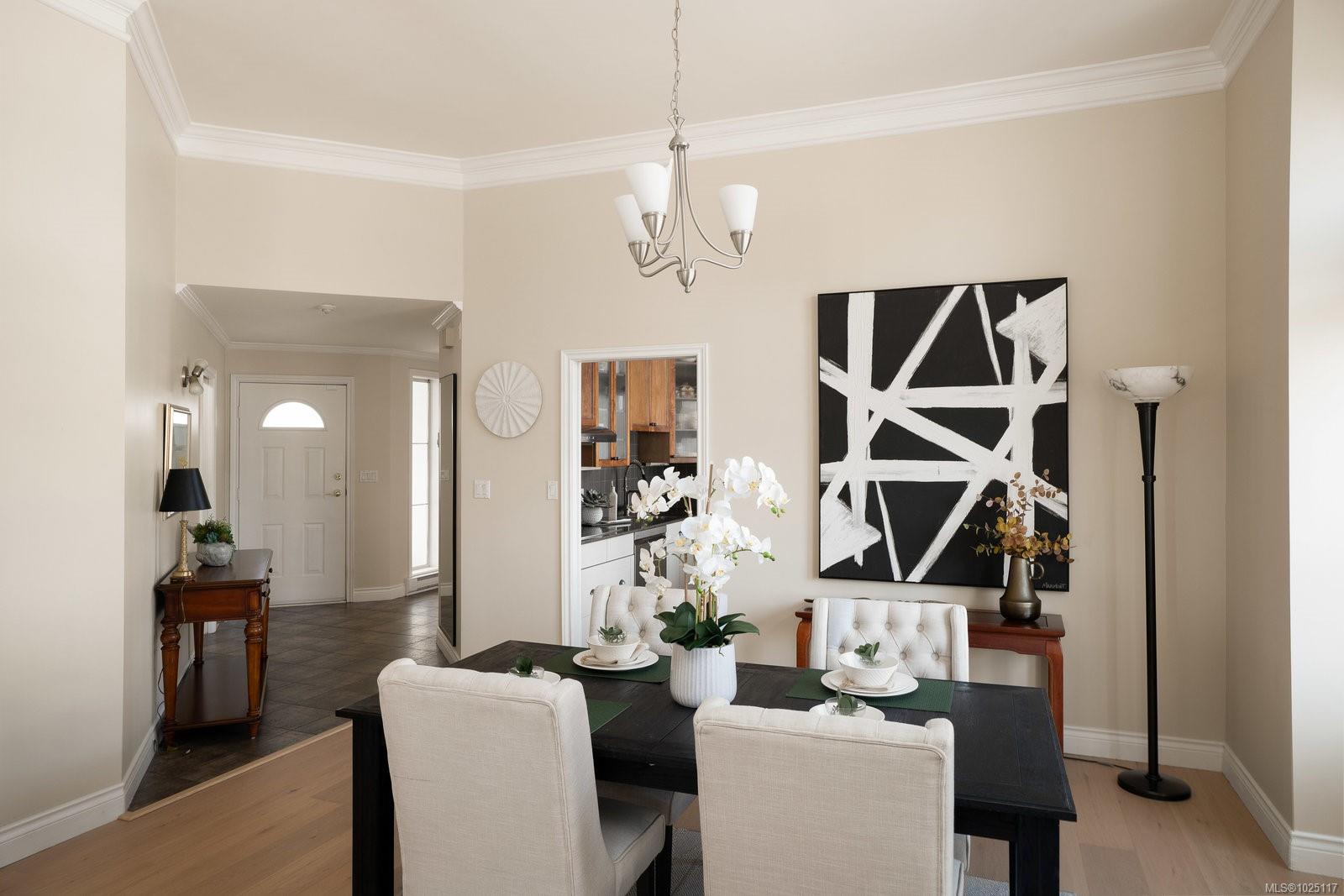 10 Paul Kane Pl # 518